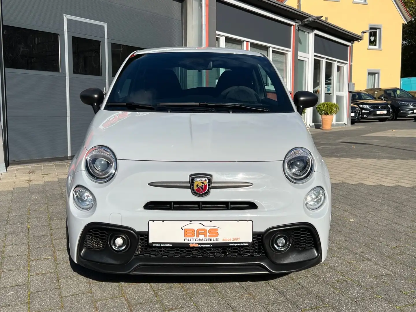 Abarth 695 1.4 T-Jet*SCHALENSITZE*ALCANTARA*CARPLAY* Grau - 2