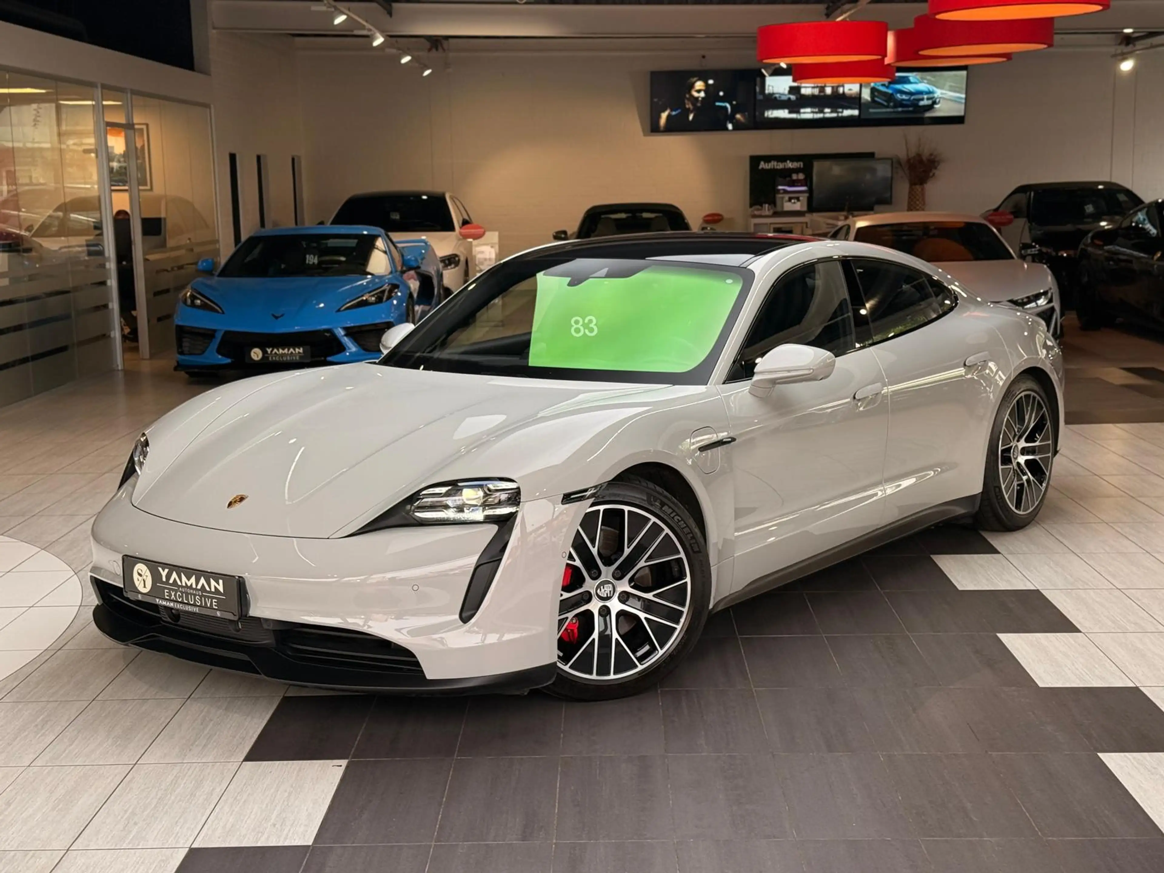 Porsche Taycan 4S Pano|Nachtsicht|innoDrive|Komfortzuga.