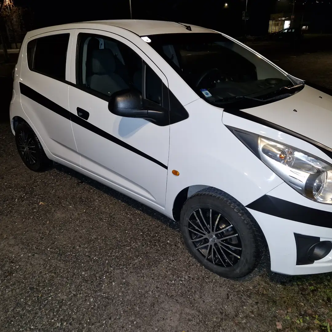 Chevrolet Spark 1,0 Weiß - 1