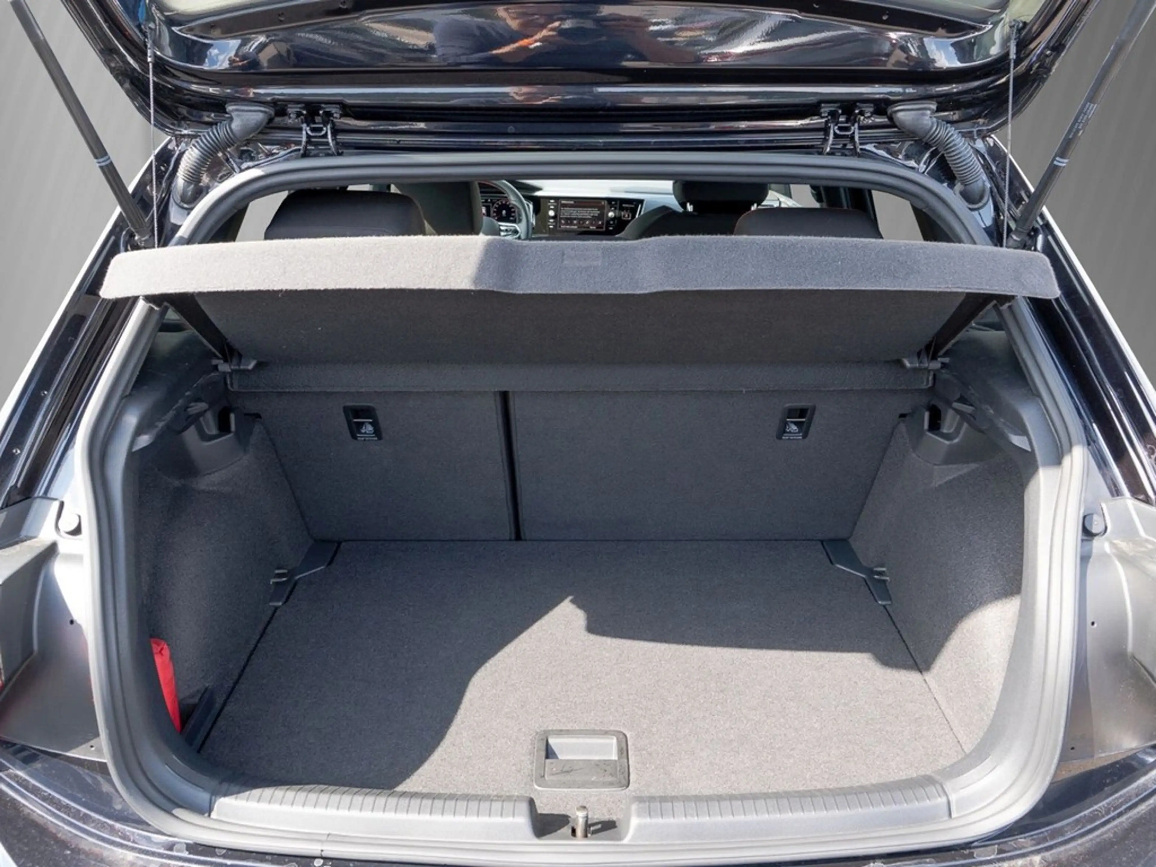 Volkswagen Polo GTI 2.0 TSI DSG IQ Light, App-Connect — photo 7
