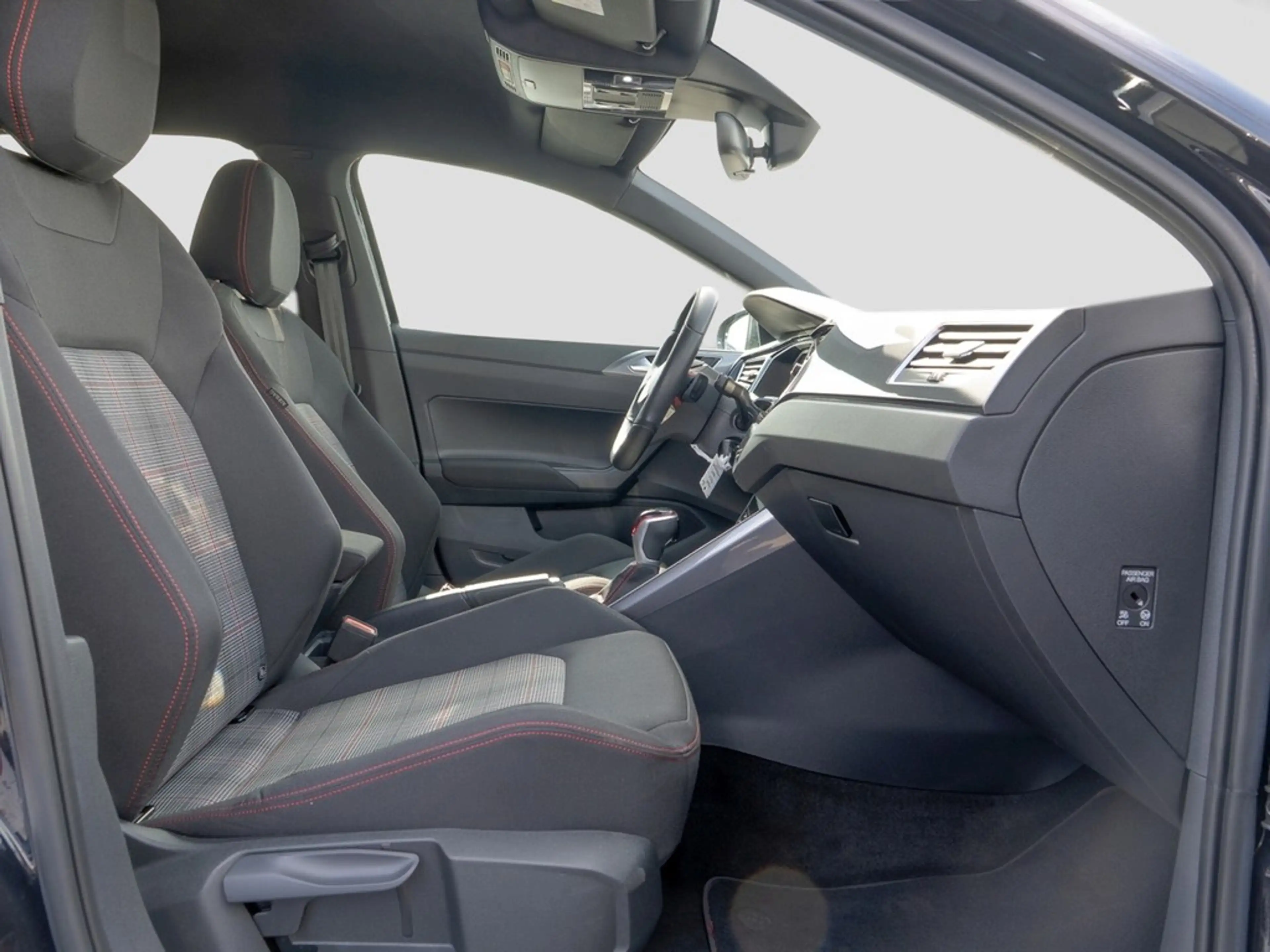 Volkswagen Polo GTI 2.0 TSI DSG IQ Light, App-Connect — photo 8