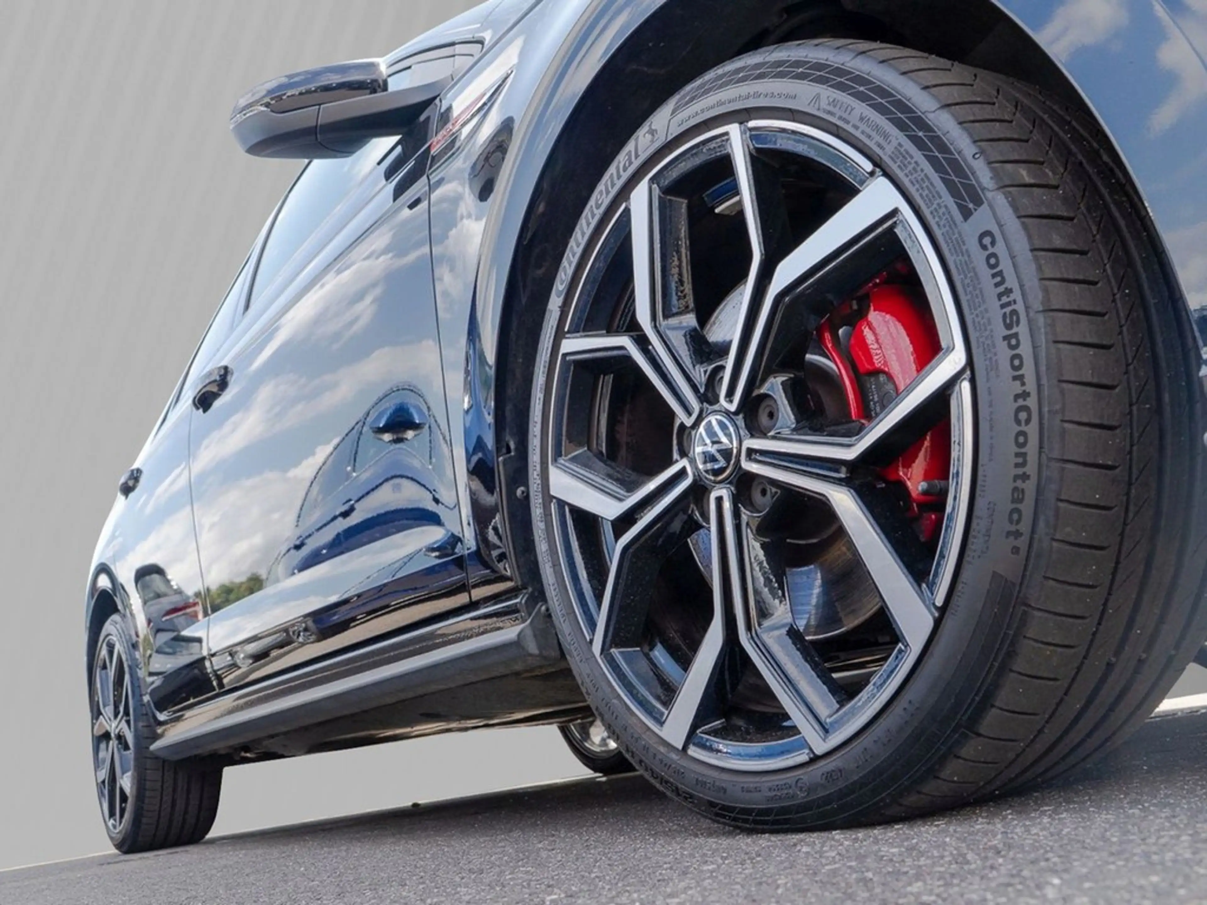 Volkswagen Polo GTI 2.0 TSI DSG IQ Light, App-Connect — photo 6