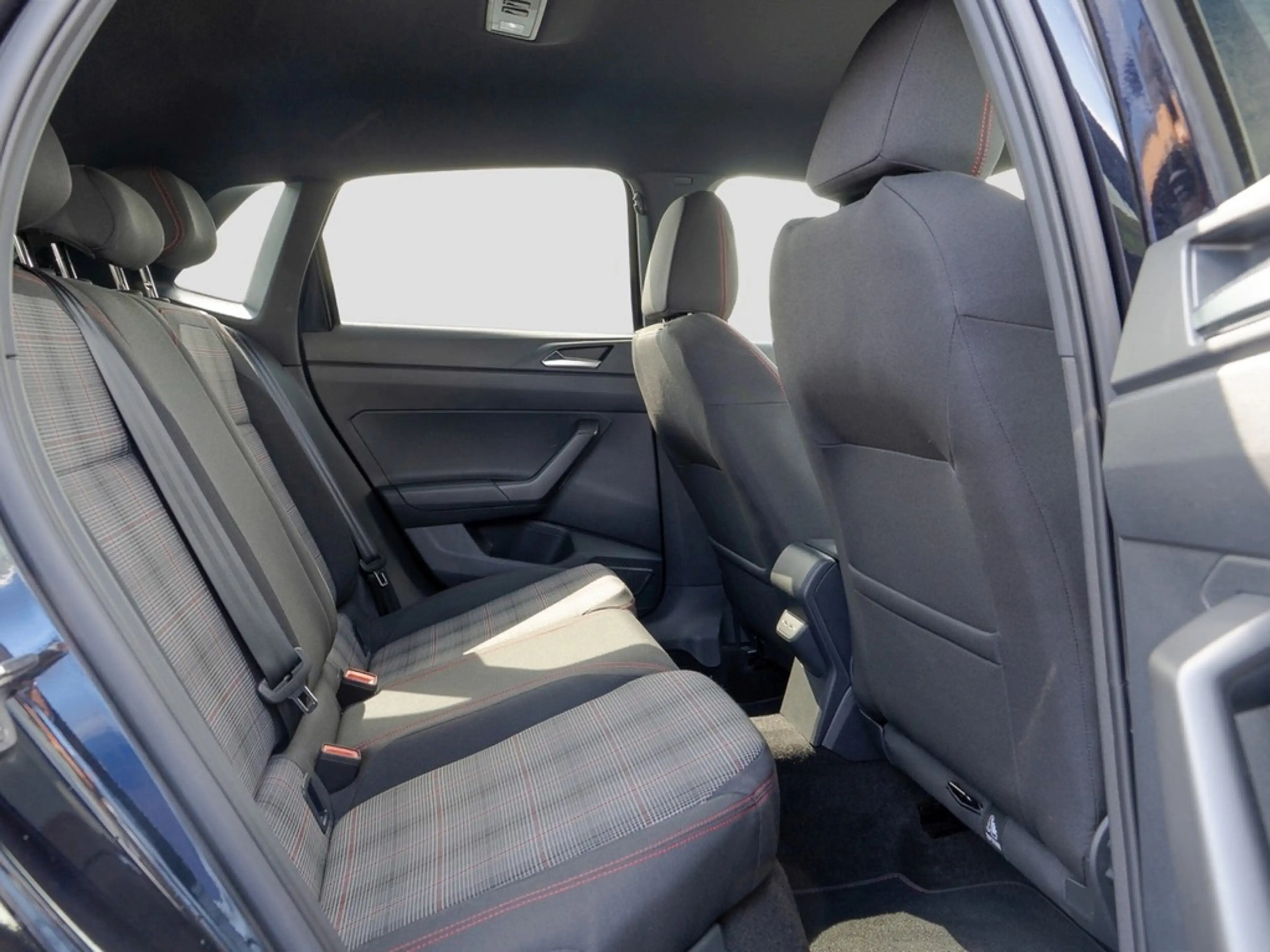 Volkswagen Polo GTI 2.0 TSI DSG IQ Light, App-Connect — photo 10