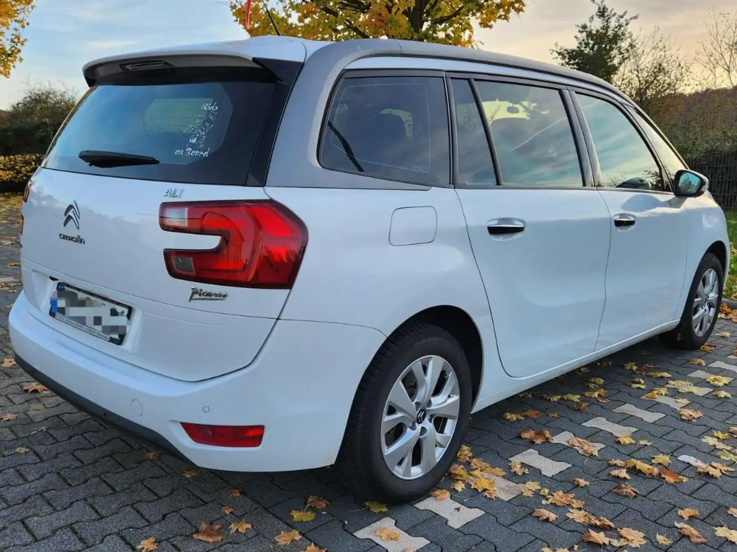 Citroen Grand C4 Picasso Grand C4 Picasso BlueHDi 120 Selection Weiß - 2
