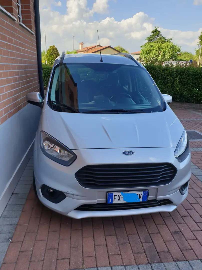 Ford Tourneo Courier Sport Argento - 2