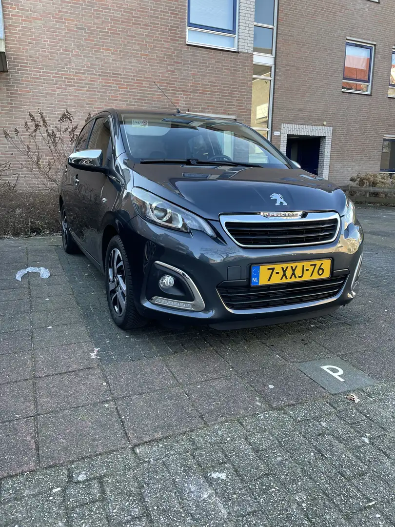 Peugeot 108 1.0 e-VTi Première Grijs - 1