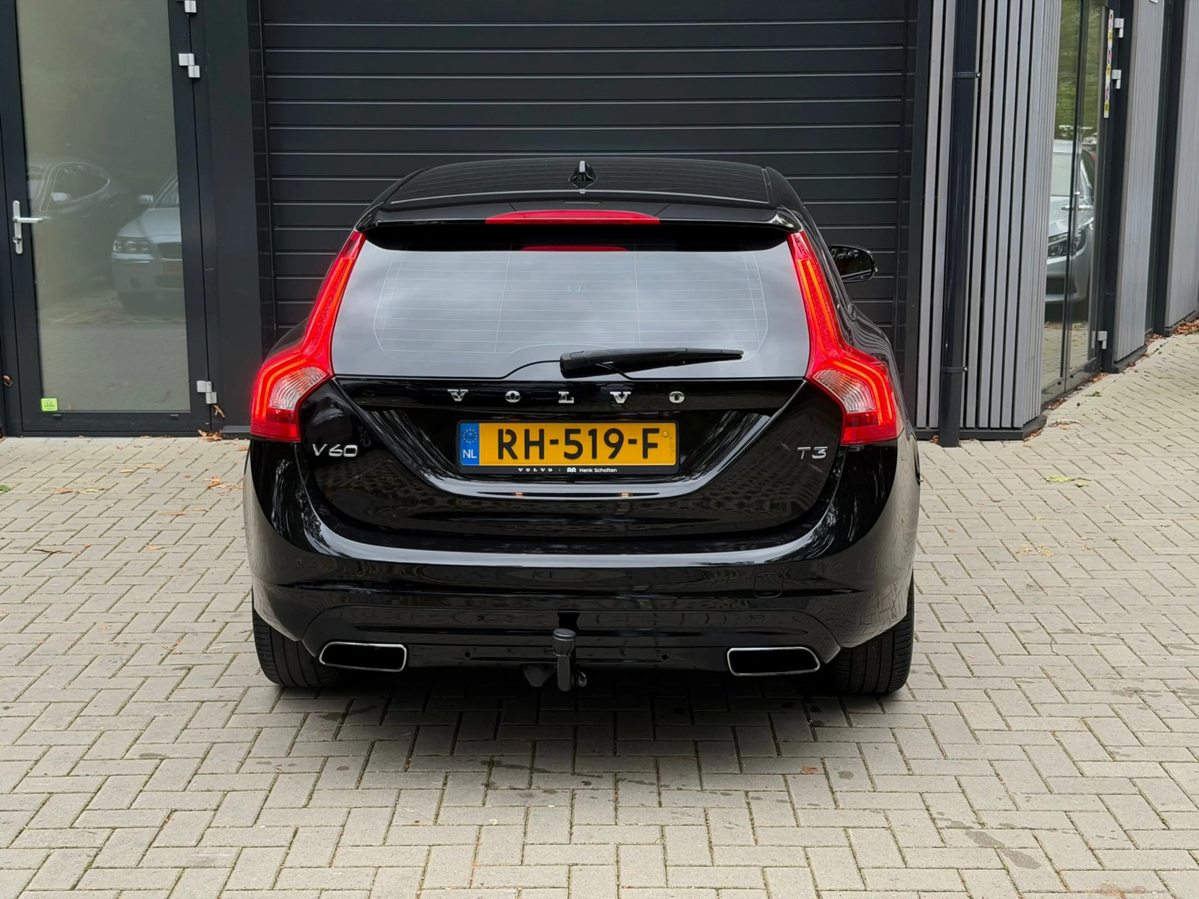 Volvo V60 1.5 T3 Polar+ Dynamic — photo 6