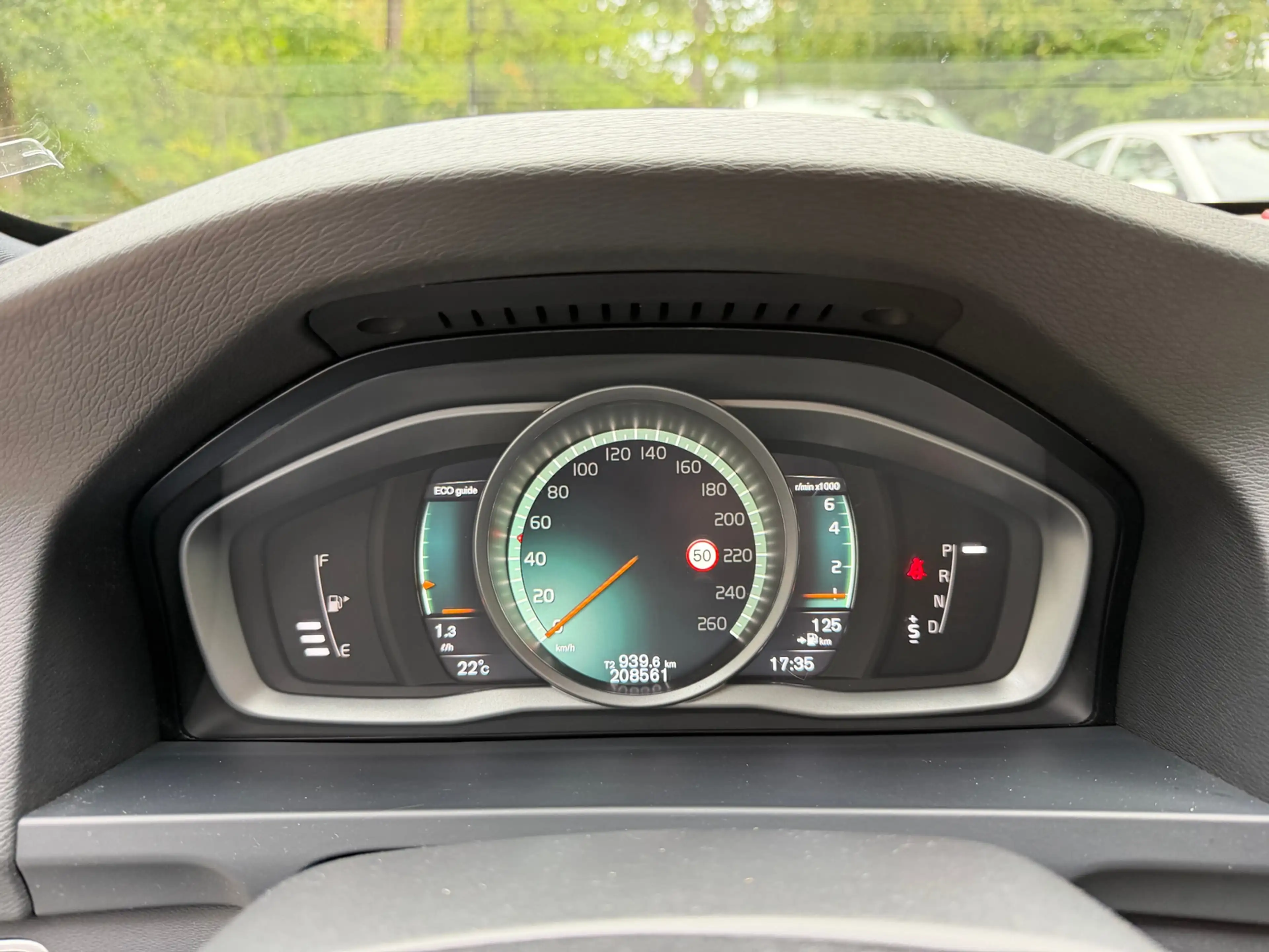 Volvo V60 1.5 T3 Polar+ Dynamic — photo 11