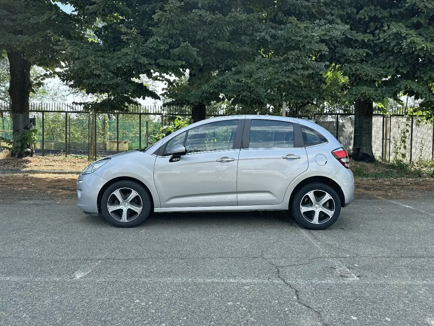 Citroen C3 PureTech 82 Feel Edition Grigio - 2