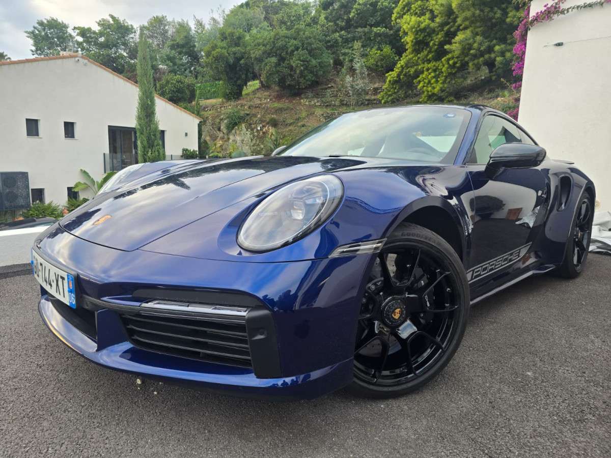 Porsche 992
