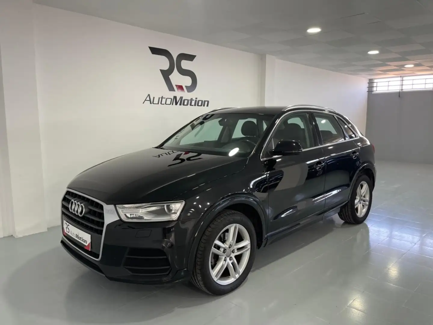 Audi Q3 2.0TDI Design edition quattro 110kW Noir - 2