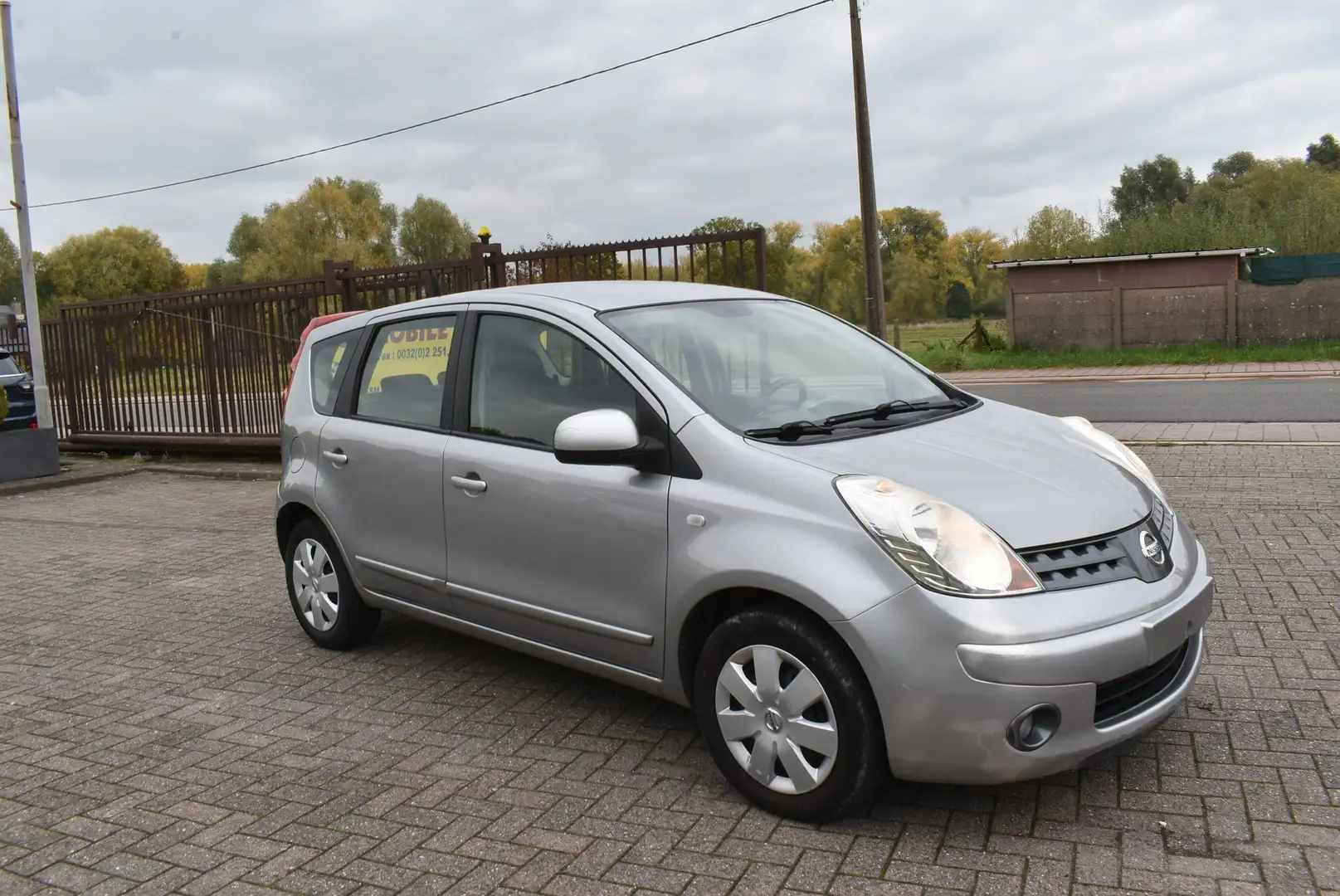 Nissan Note 1.4i Elegance Airco Argent - 2