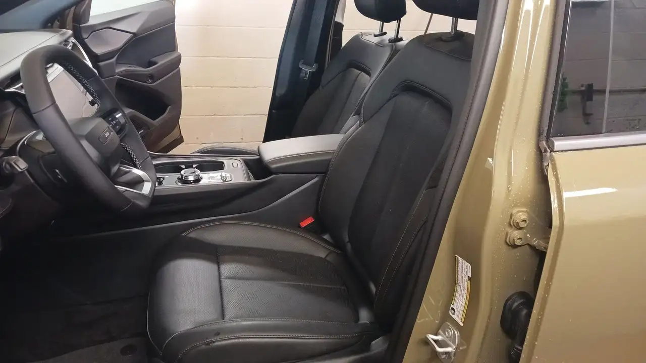 Jeep Cherokee снимка Jeep Cherokee