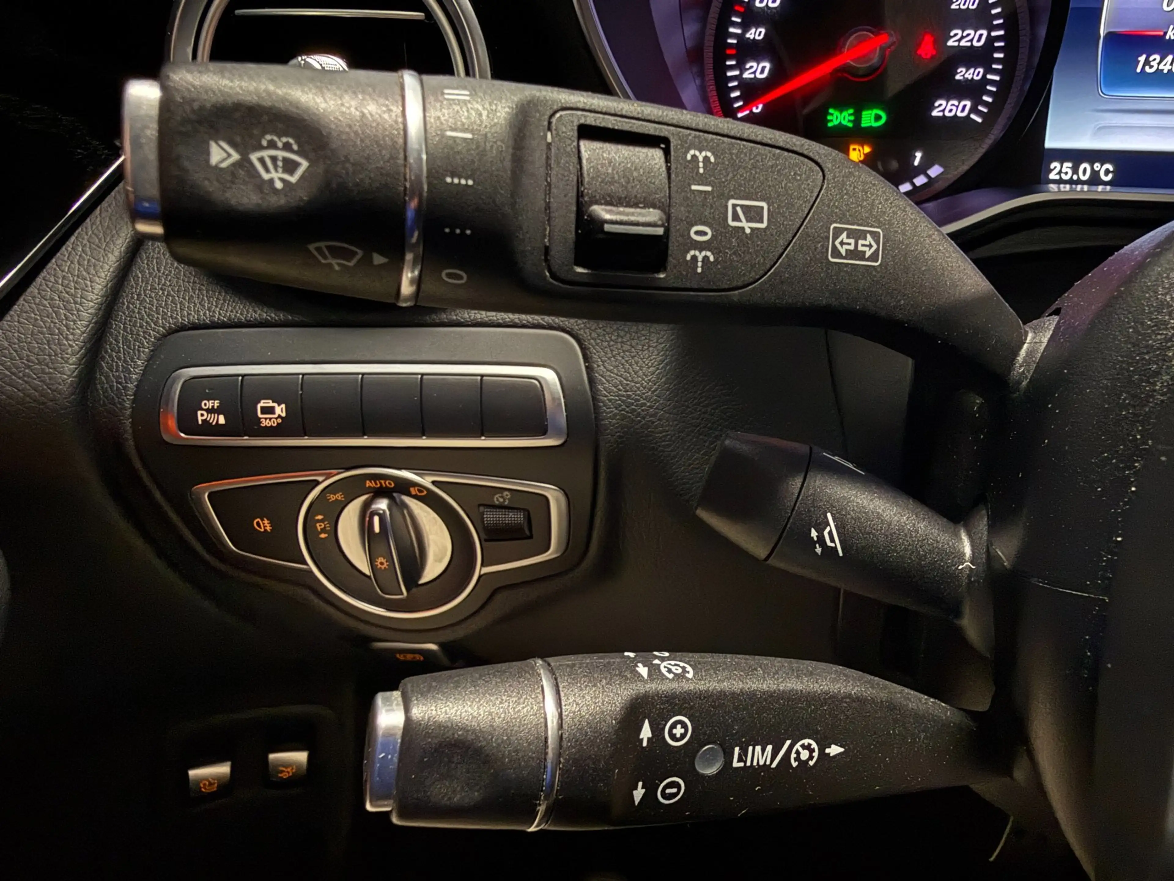 Mercedes-Benz GLC 250 AMG Line 4MATIC Sport Edition Premium Plus|360CAM| — photo 24