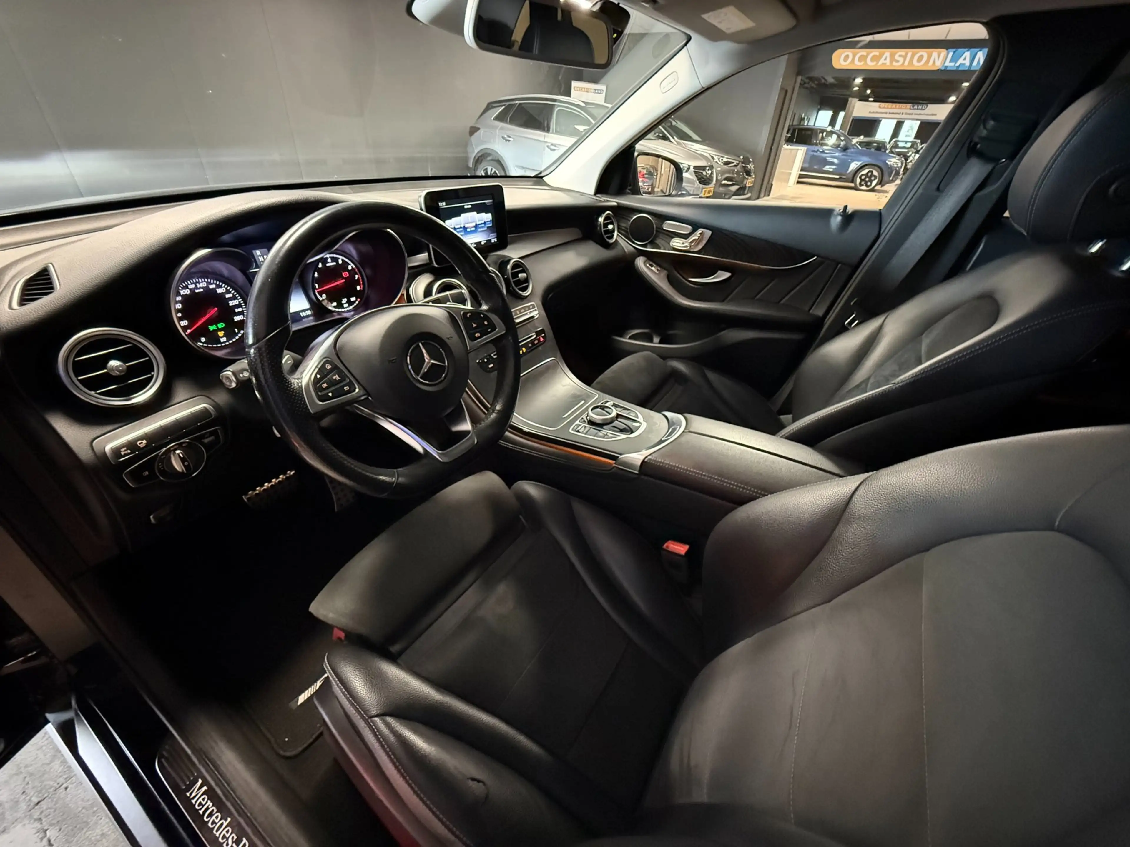 Mercedes-Benz GLC 250 AMG Line 4MATIC Sport Edition Premium Plus|360CAM| — photo 22