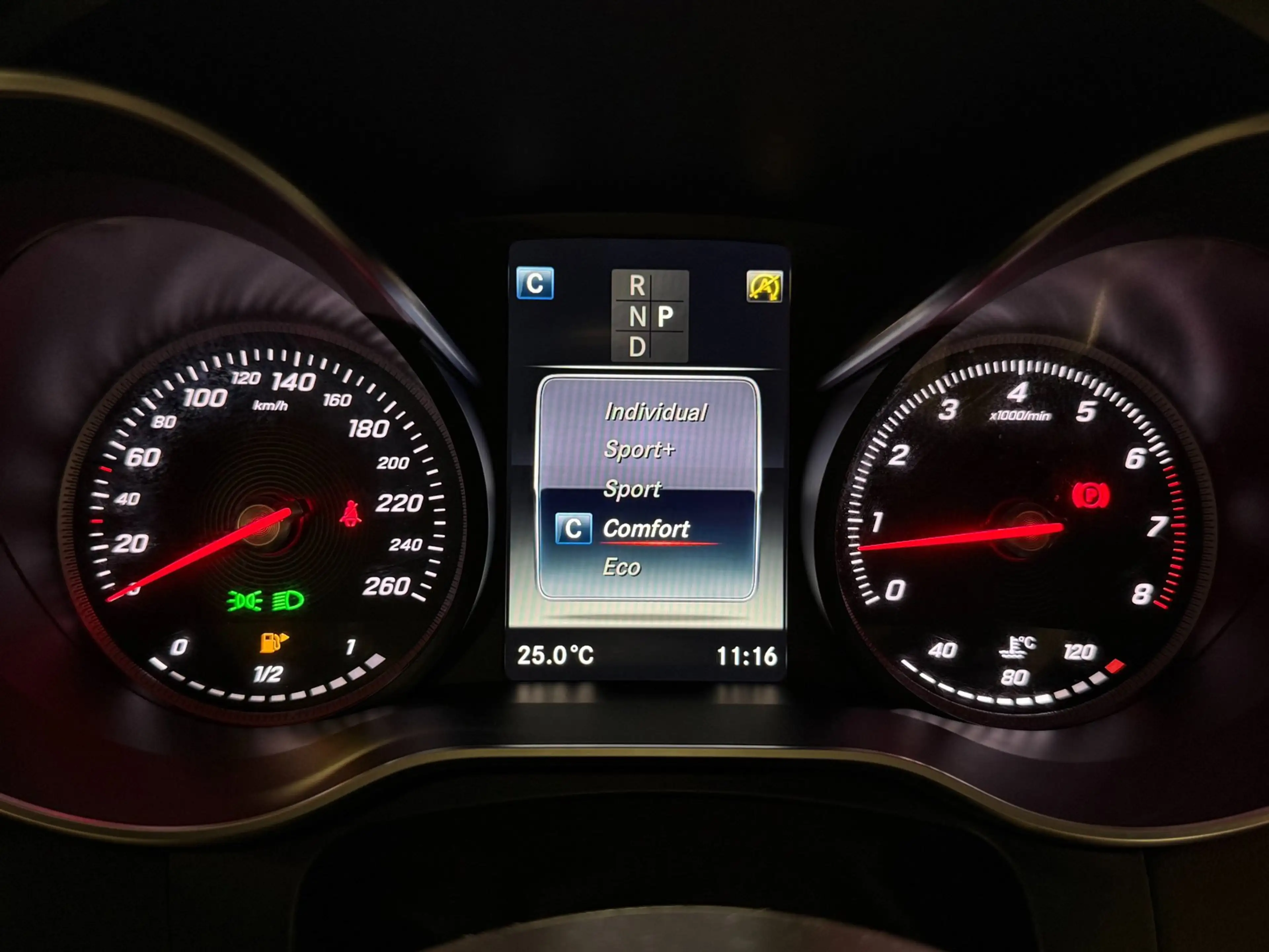 Mercedes-Benz GLC 250 AMG Line 4MATIC Sport Edition Premium Plus|360CAM| — photo 31