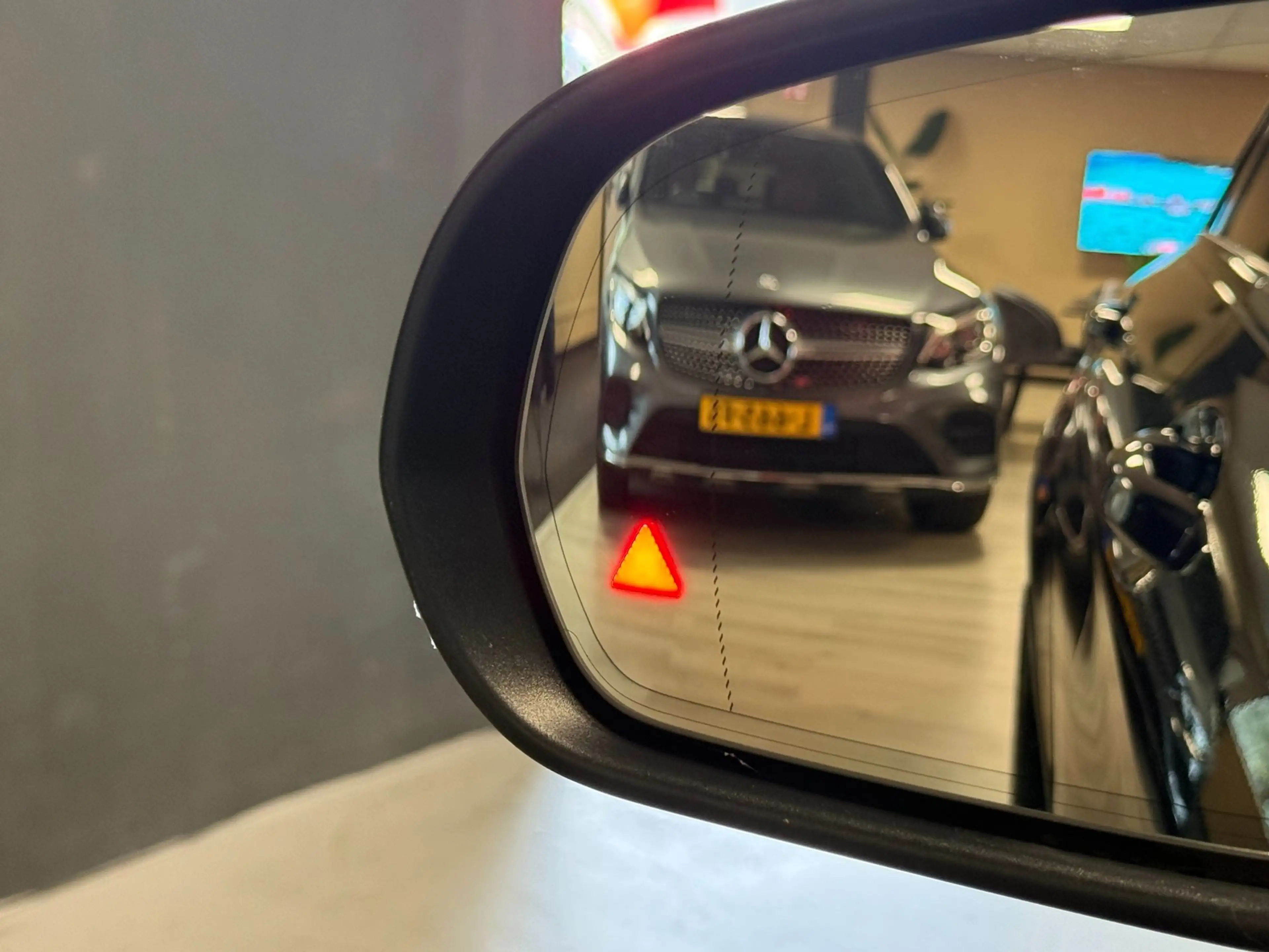 Mercedes-Benz GLC 250 AMG Line 4MATIC Sport Edition Premium Plus|360CAM| — photo 21