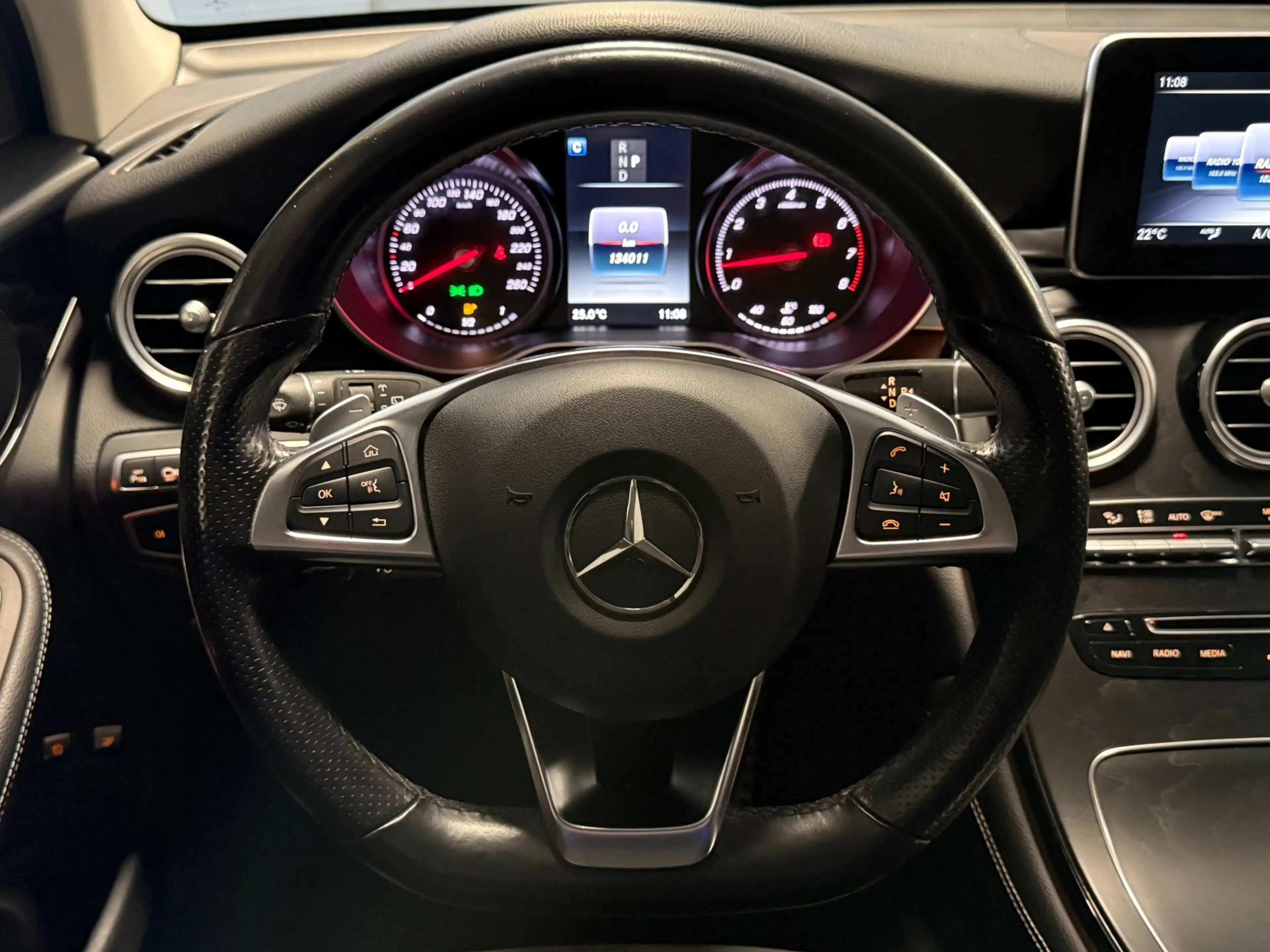 Mercedes-Benz GLC 250 AMG Line 4MATIC Sport Edition Premium Plus|360CAM| — photo 14