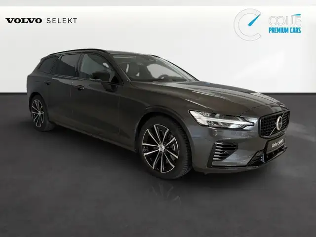 Volvo V60 Plus Dark