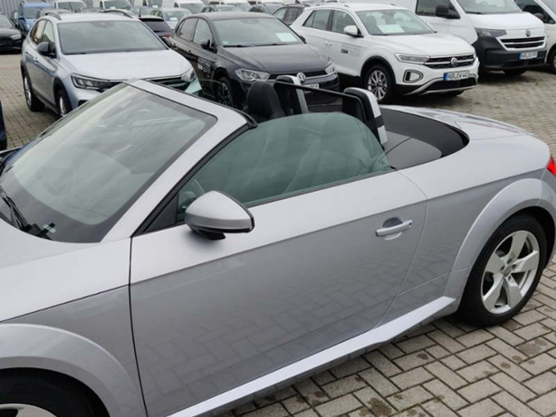 Audi TT Roadster 40+TFSi+NAVI+KAMERA+KLIMA+APS+SHZ+ — photo 19