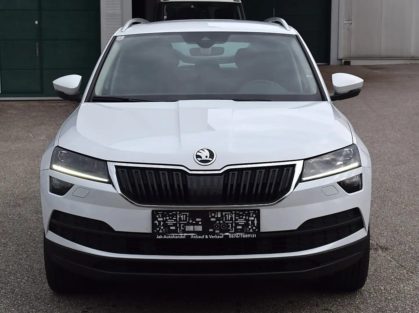 Skoda Karoq 2.0 TDI Style SC 4x4 (EURO 6d) Weiß - 2