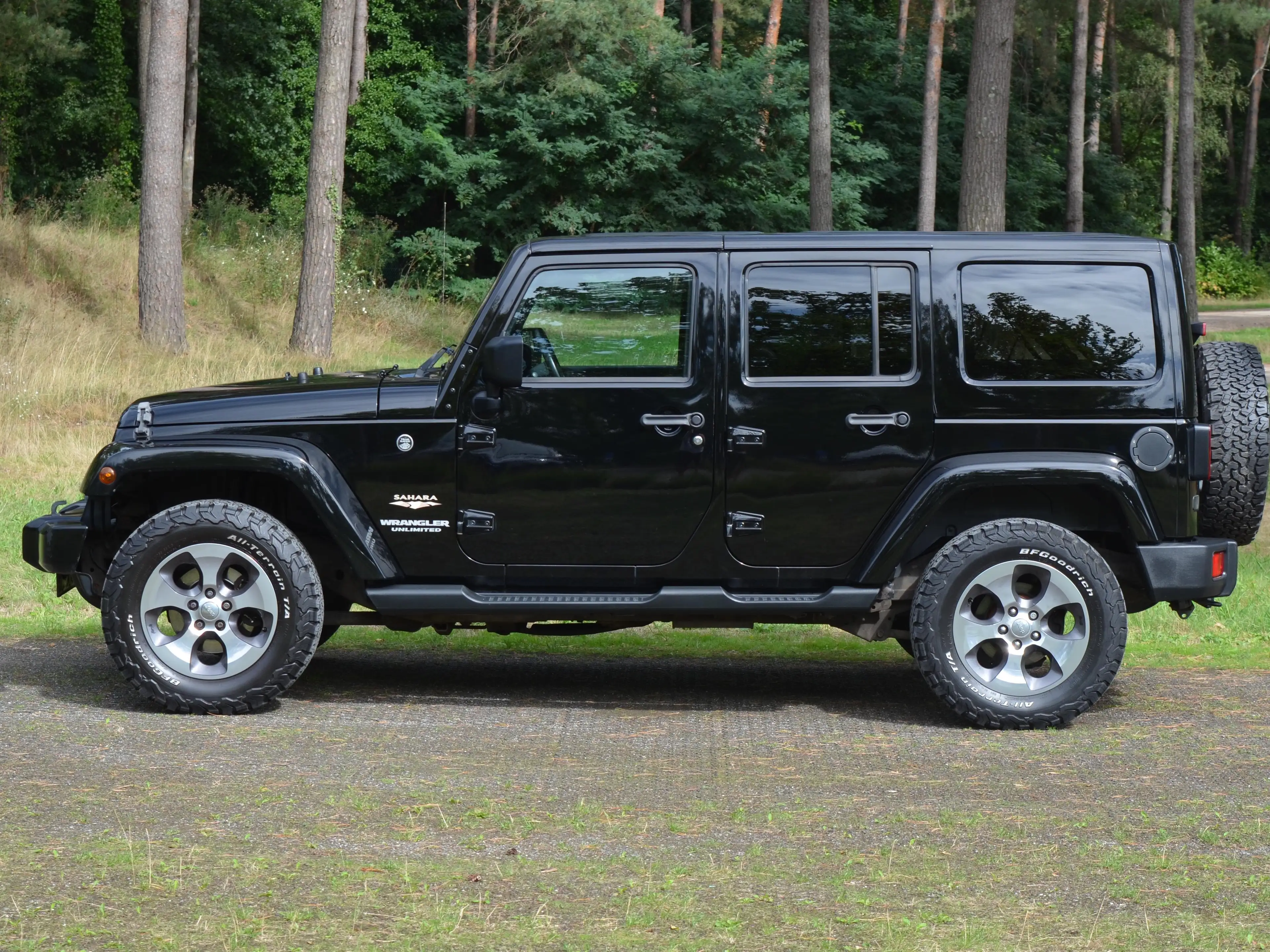 Jeep Wrangler 3.6 Sahara — photo 7