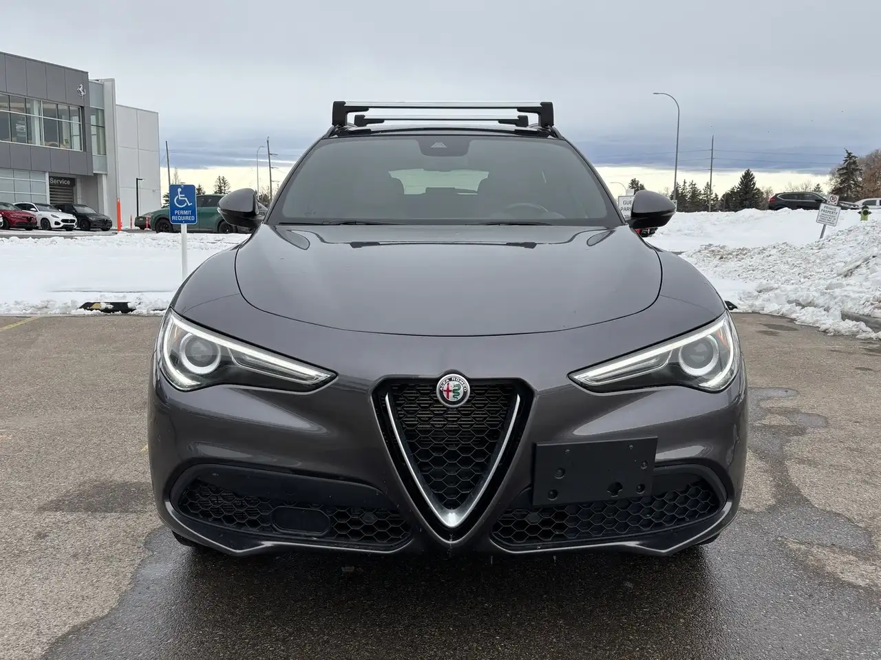 Alfa Romeo Stelvio снимка Alfa Romeo Stelvio