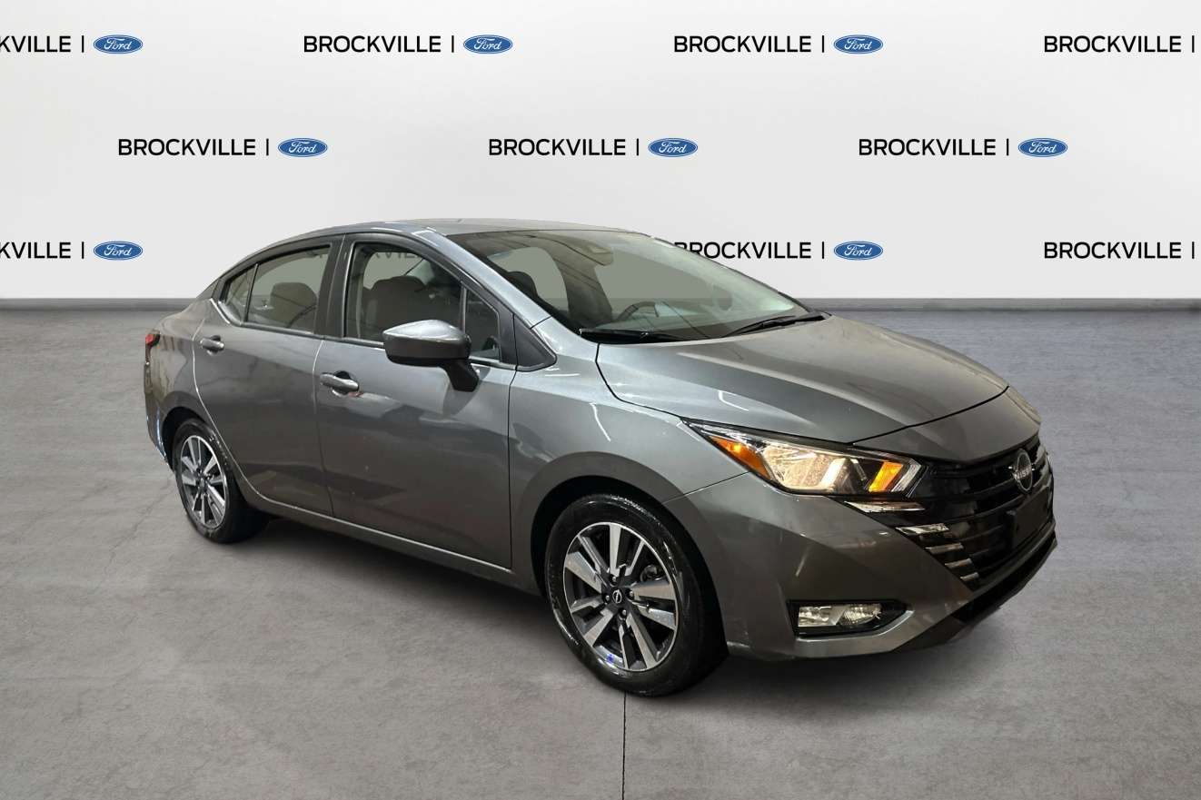 2025 Nissan Versa SV  - Heated Seats -  Apple CarPlay