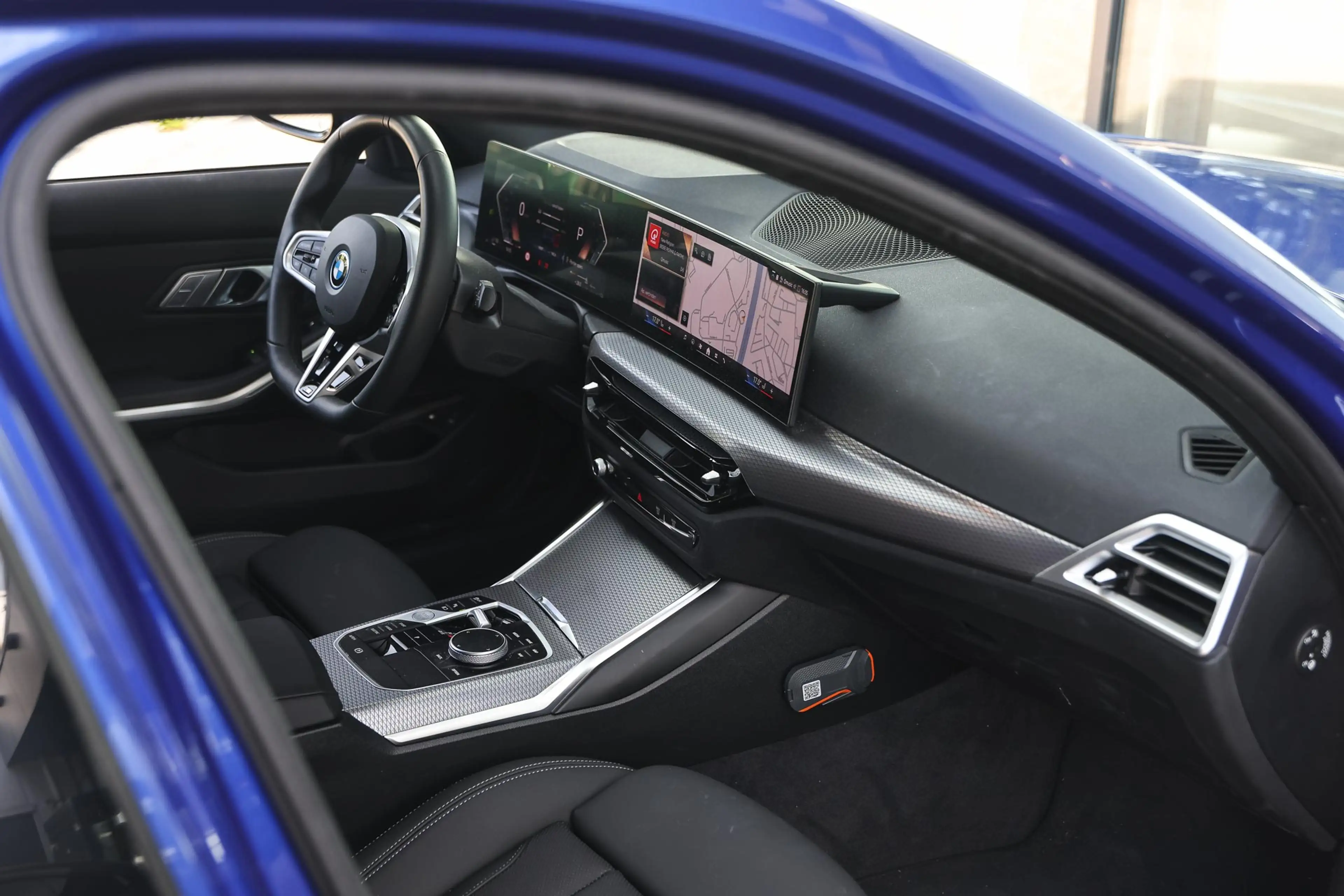 BMW 330 3 Serie Touring 330e M Sport Automaat / Sportstoel — photo 11