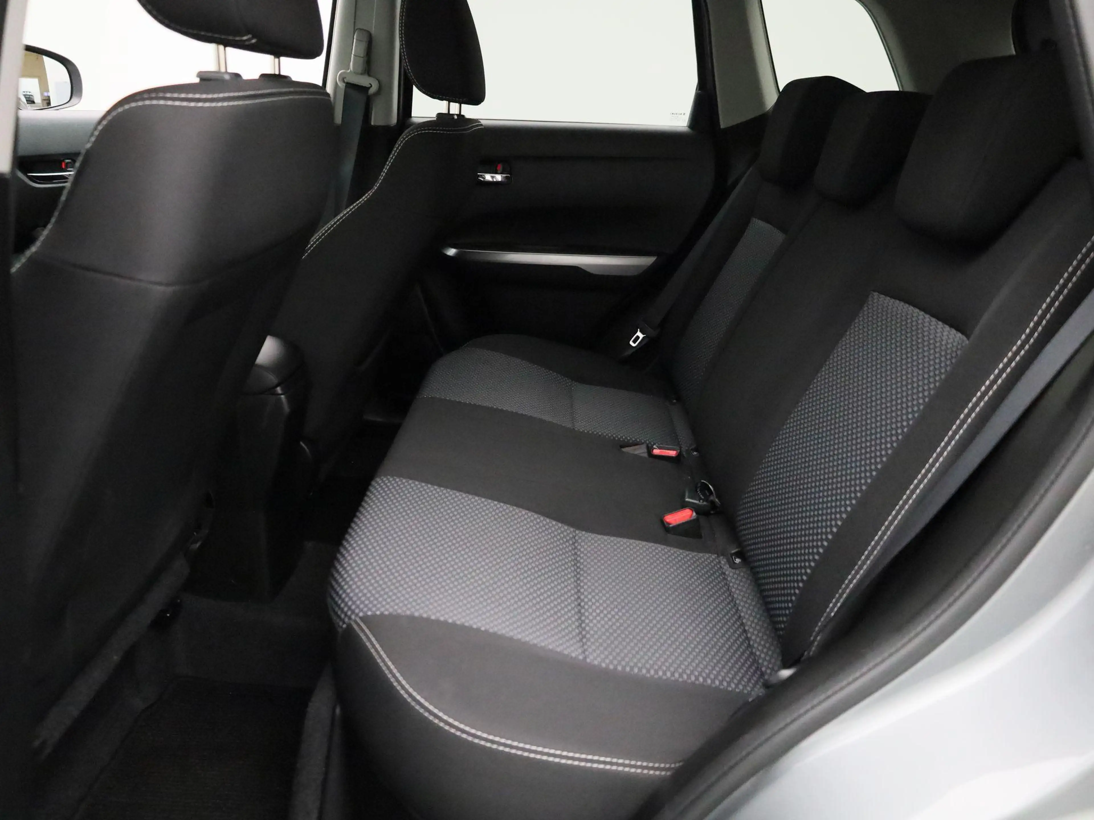 Suzuki Grand Vitara 1.5 Luxe+ 2WD A/T — photo 12