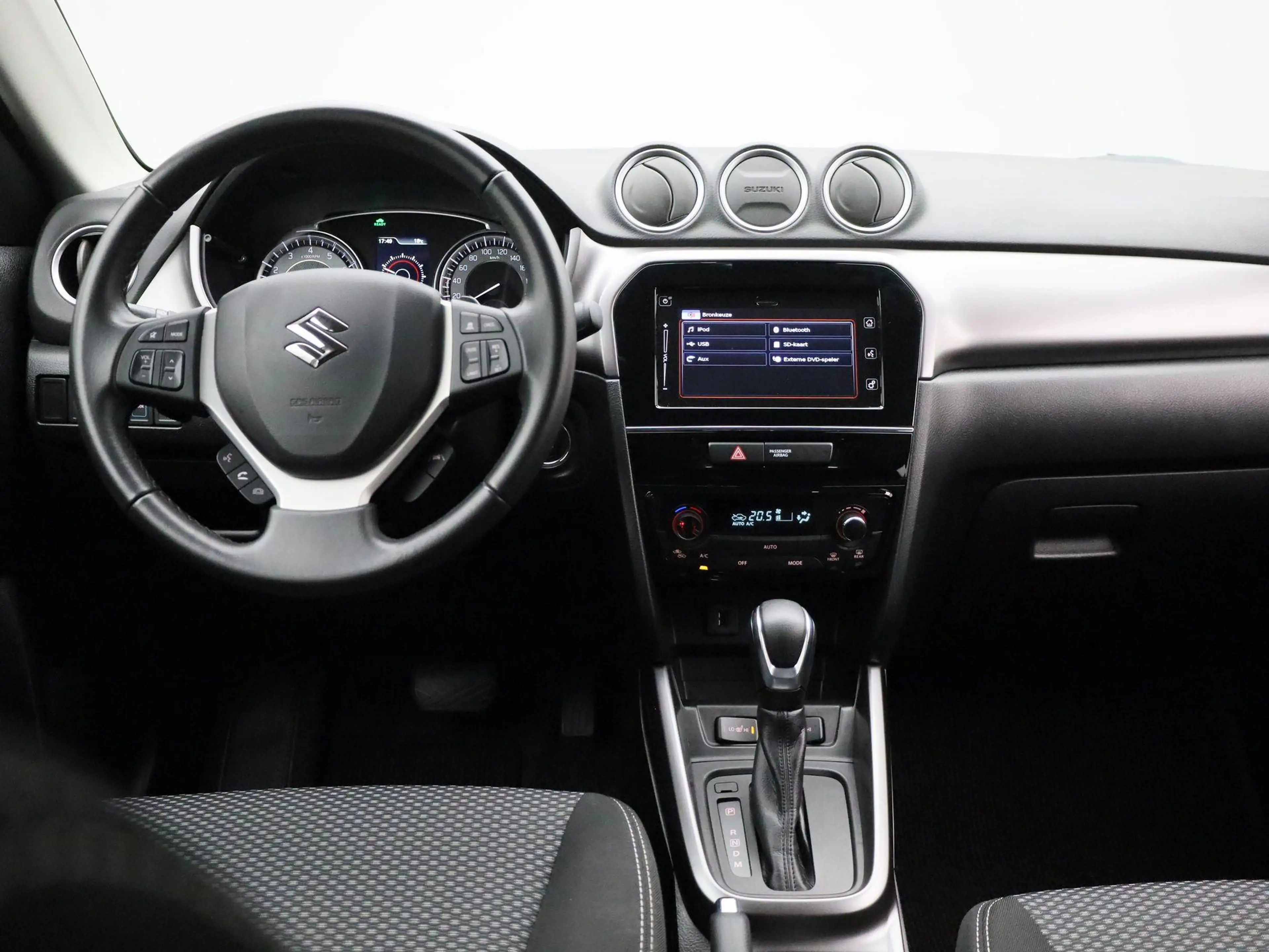 Suzuki Grand Vitara 1.5 Luxe+ 2WD A/T — photo 7