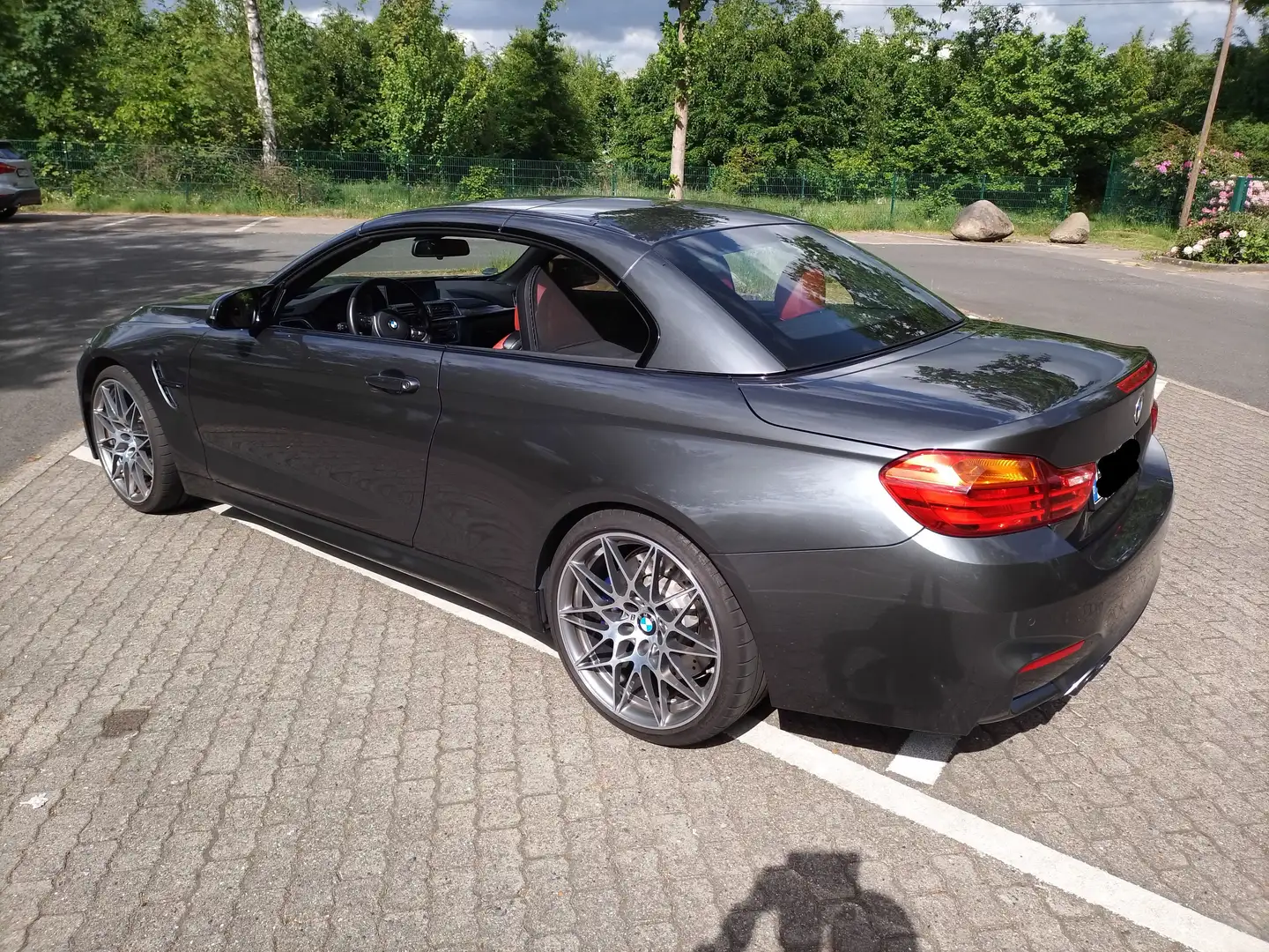BMW M4 Cabrio DKG Competition mit Keramikversiegelung Grau - 2
