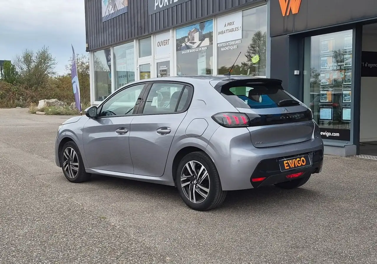 Peugeot 208 208 — photo 5