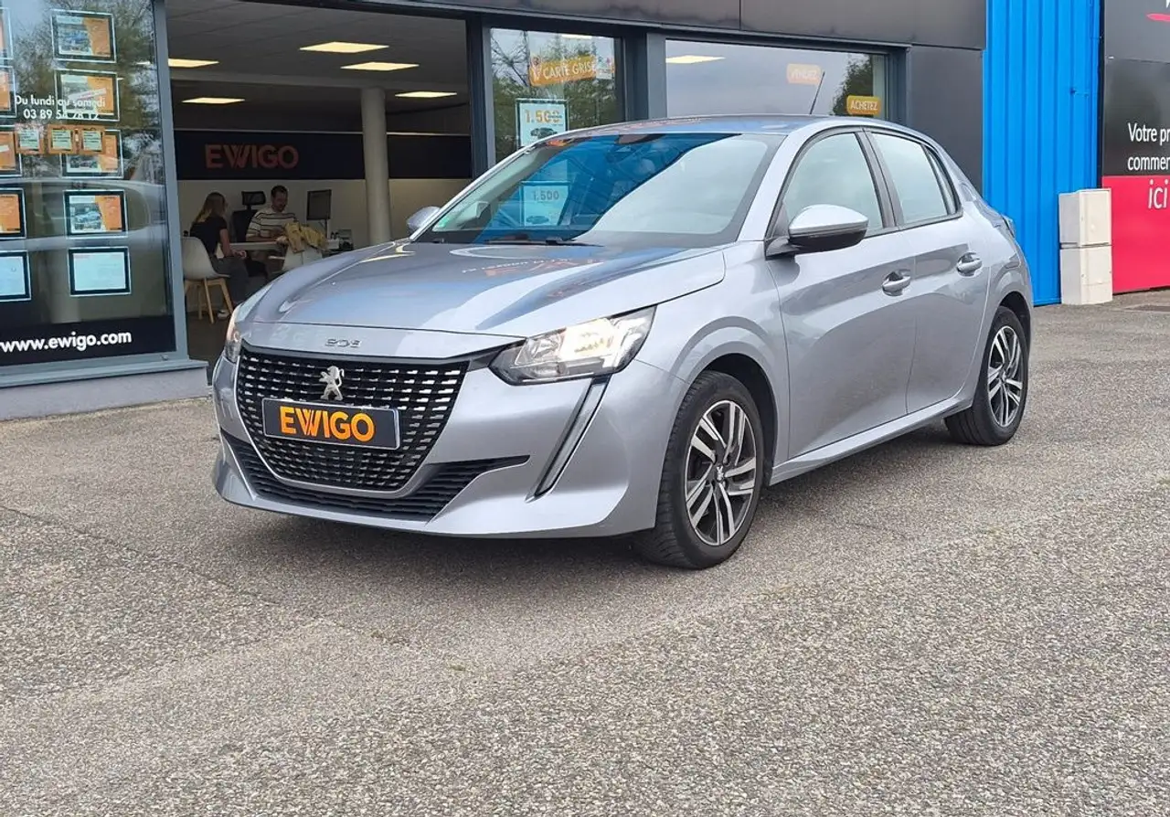 Peugeot 208 208 — photo 4