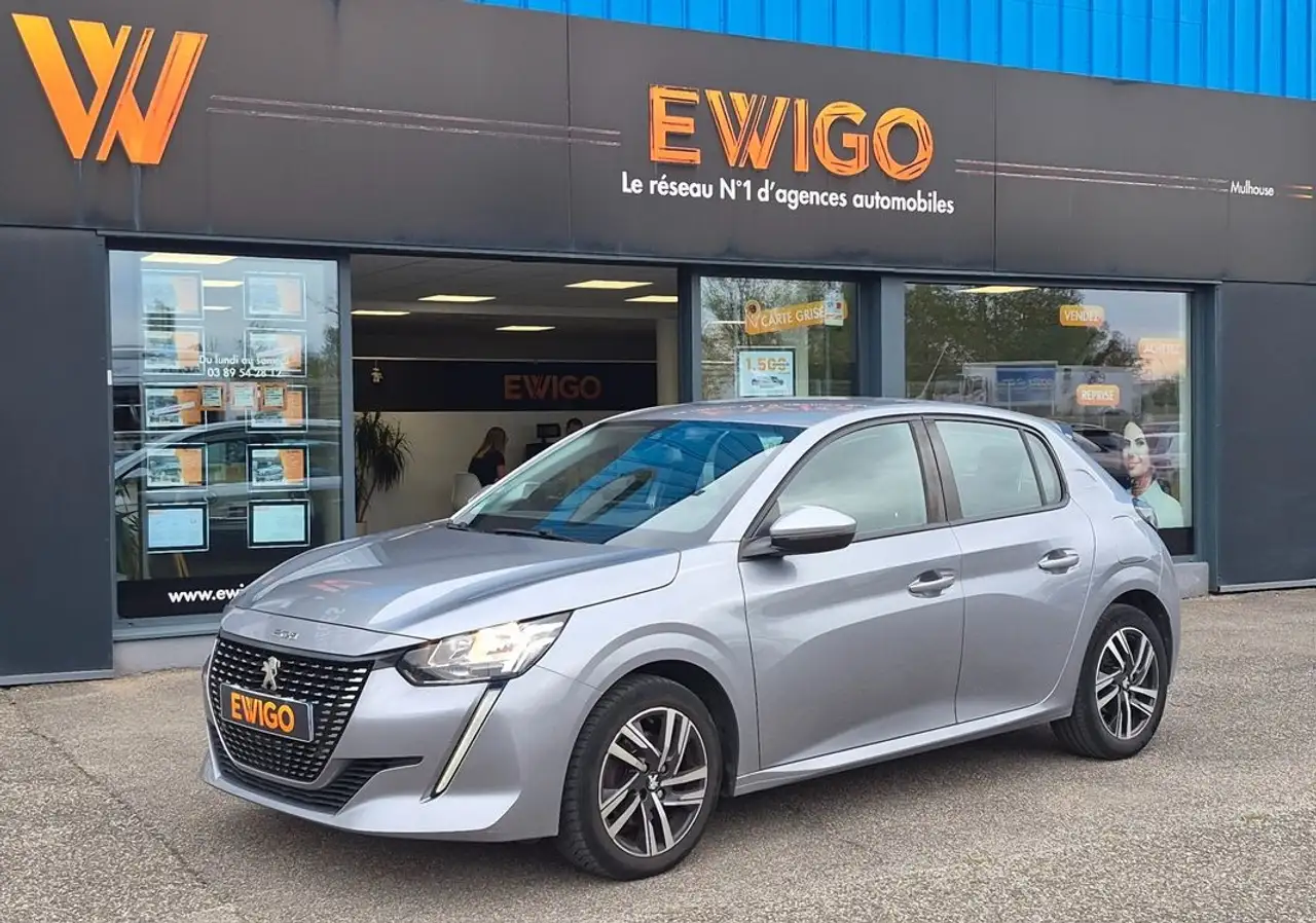 Peugeot 208 208