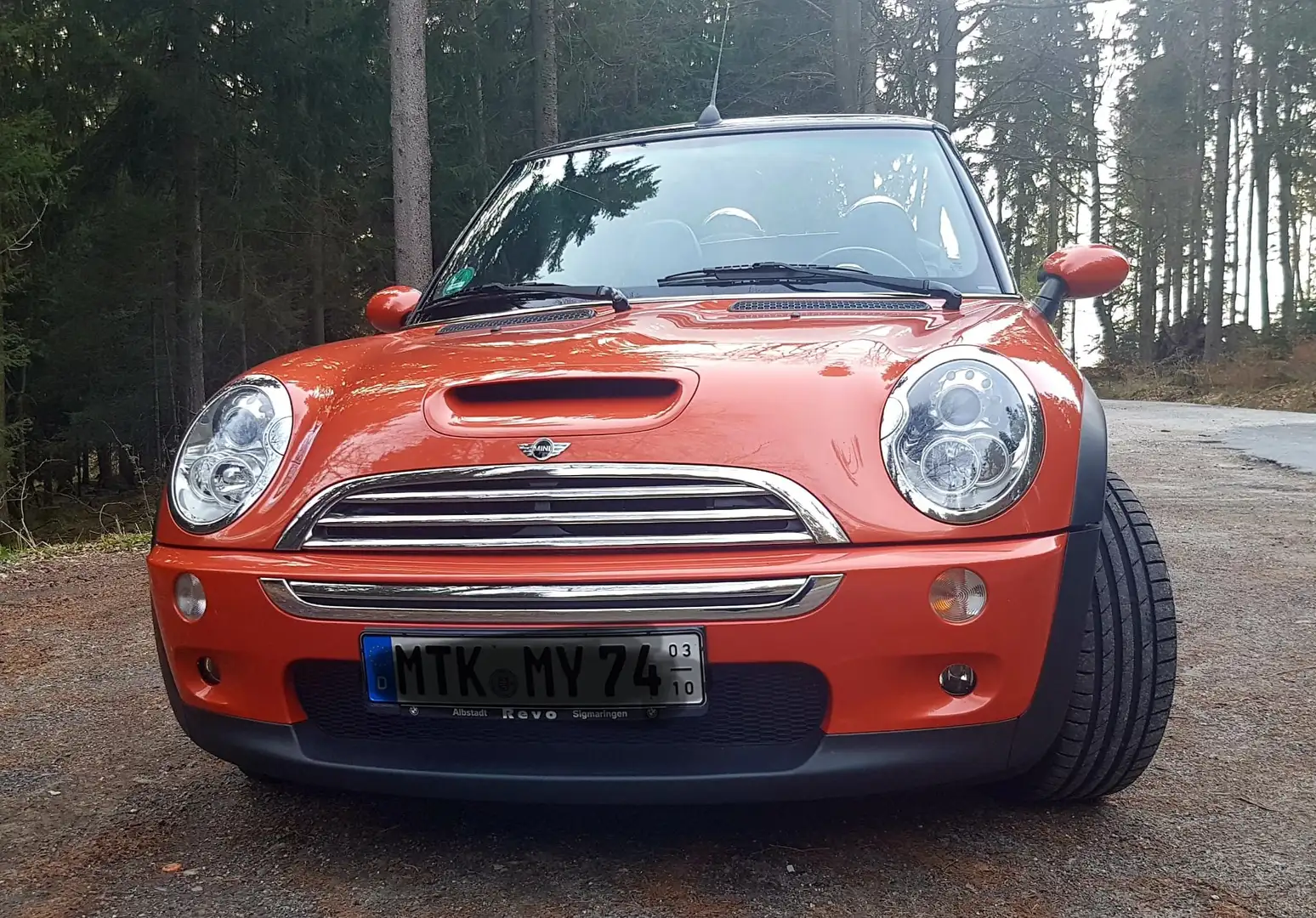 MINI Cooper S Cabrio Orange - 1