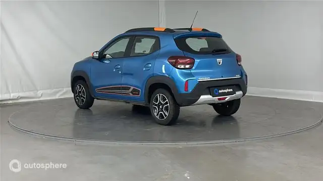 Dacia Spring view 8