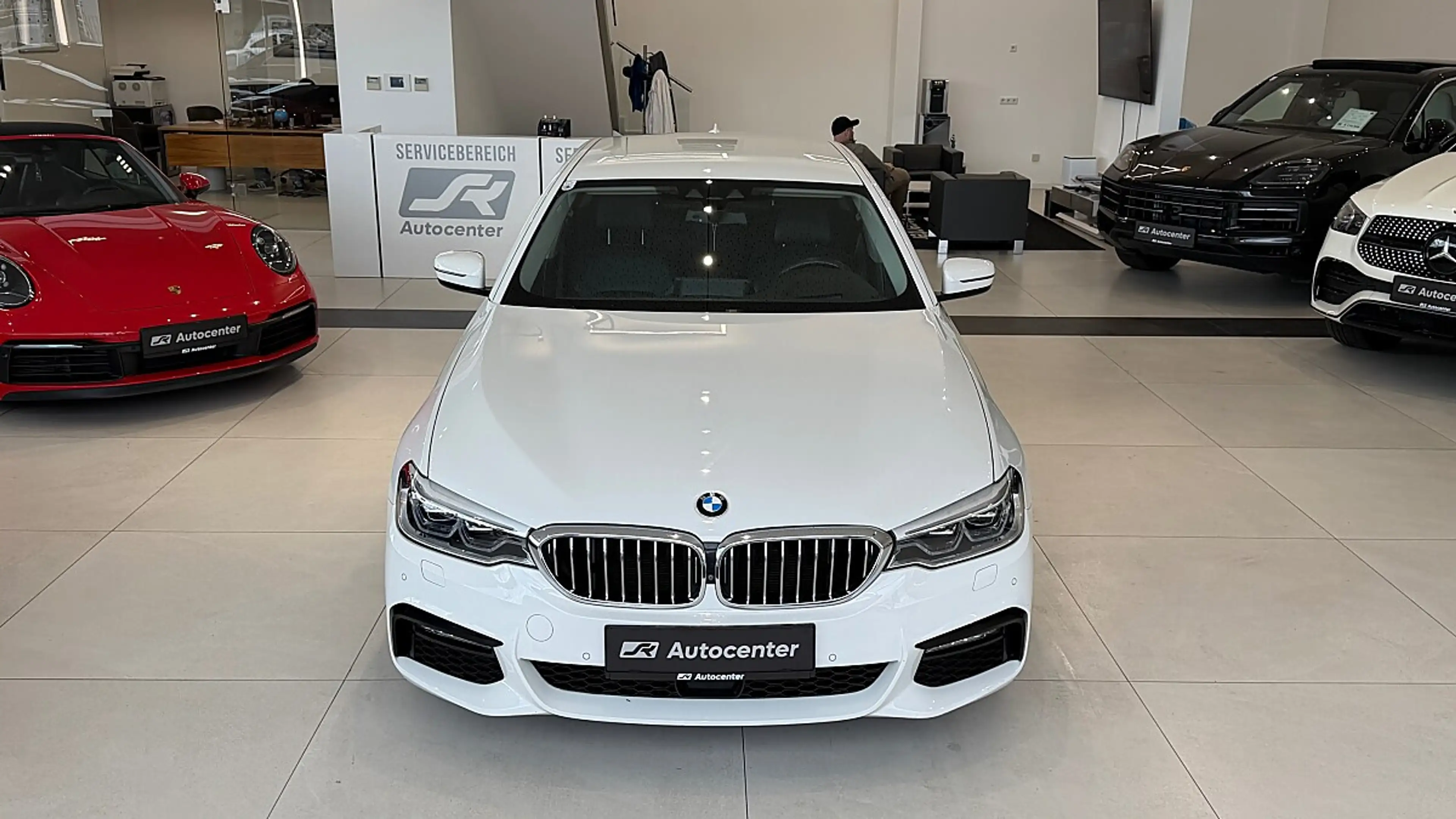 BMW 530 e PHEV iPerformance — photo 4