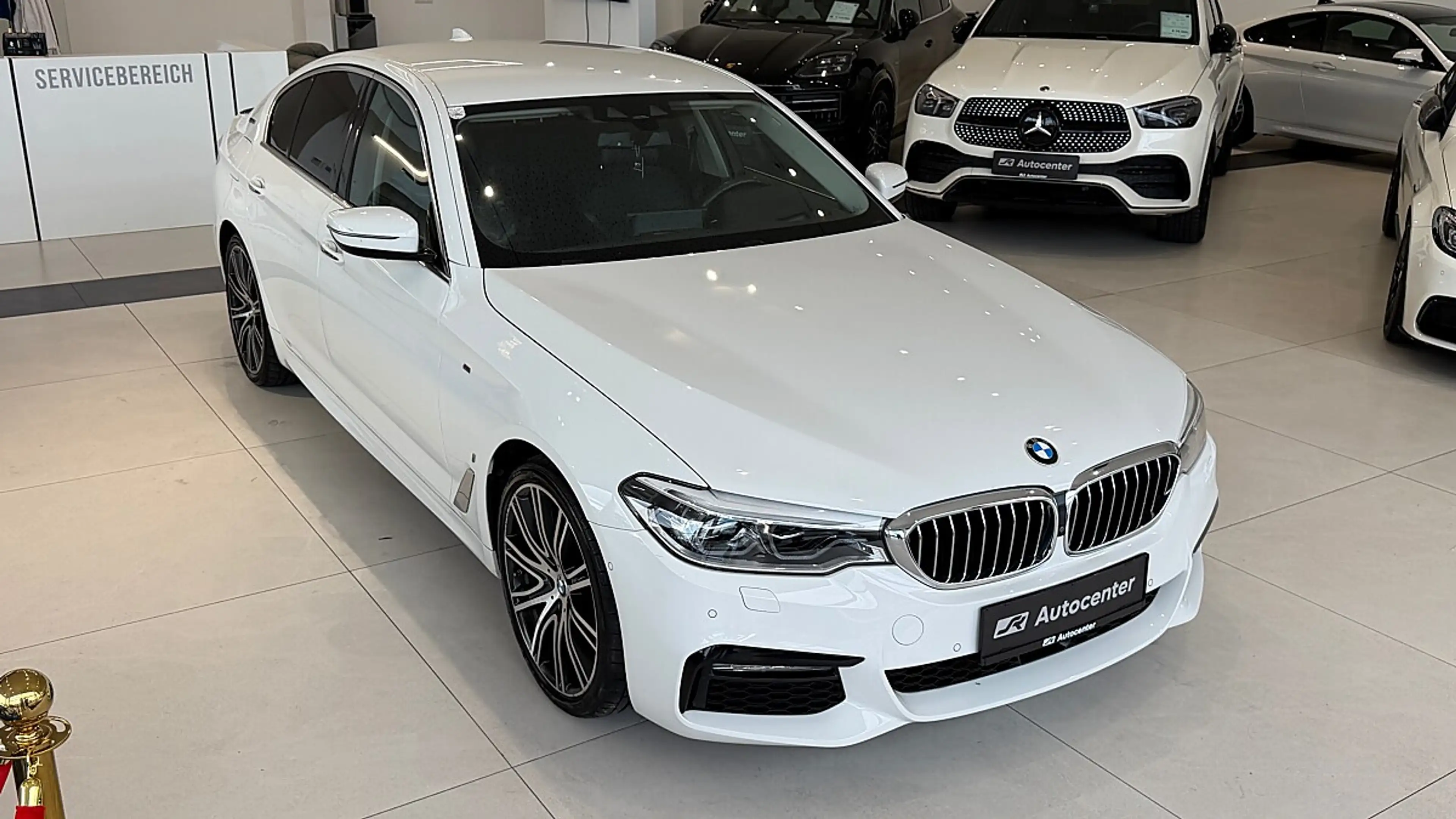 BMW 530 e PHEV iPerformance — photo 6