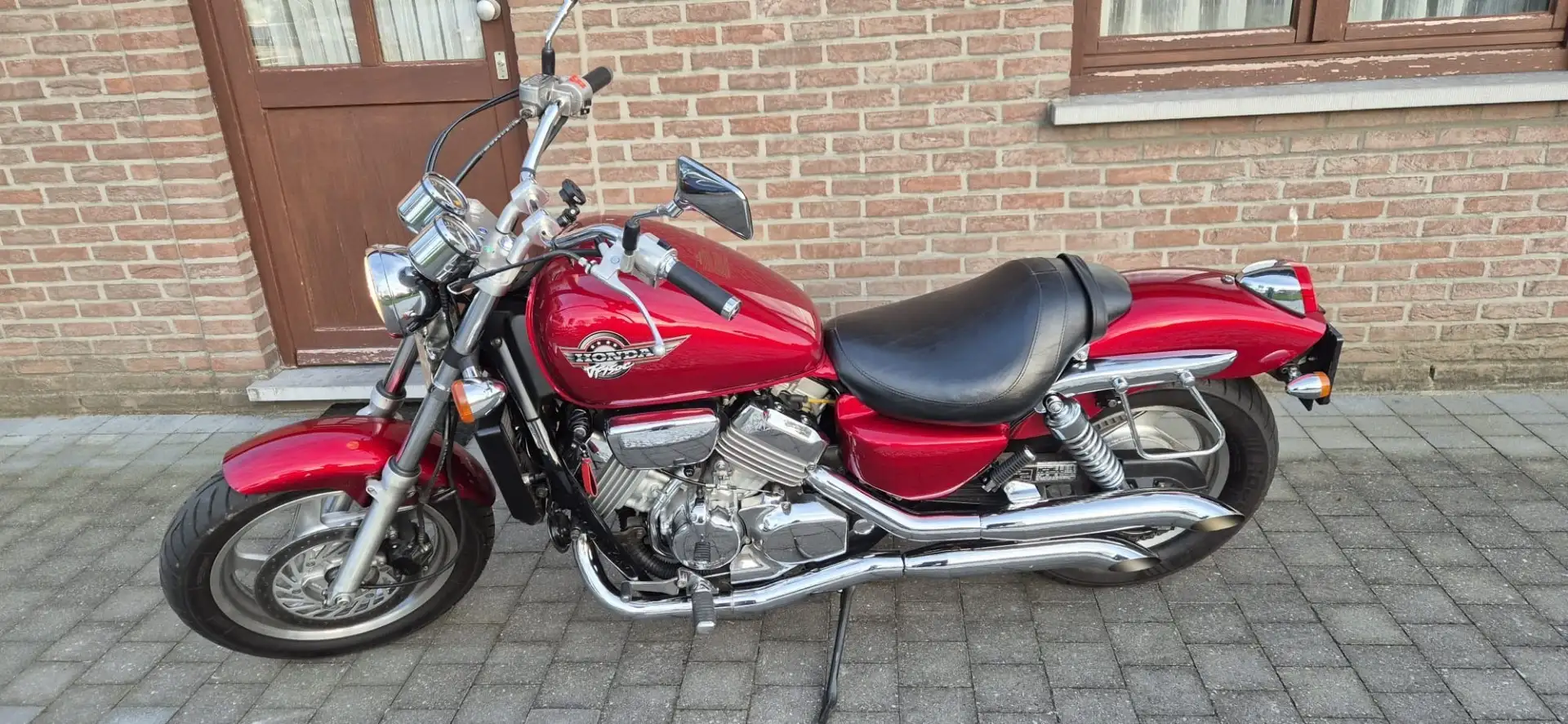 Honda VFR 750 vf750c Magna met Marving uitlaat Červená - 1