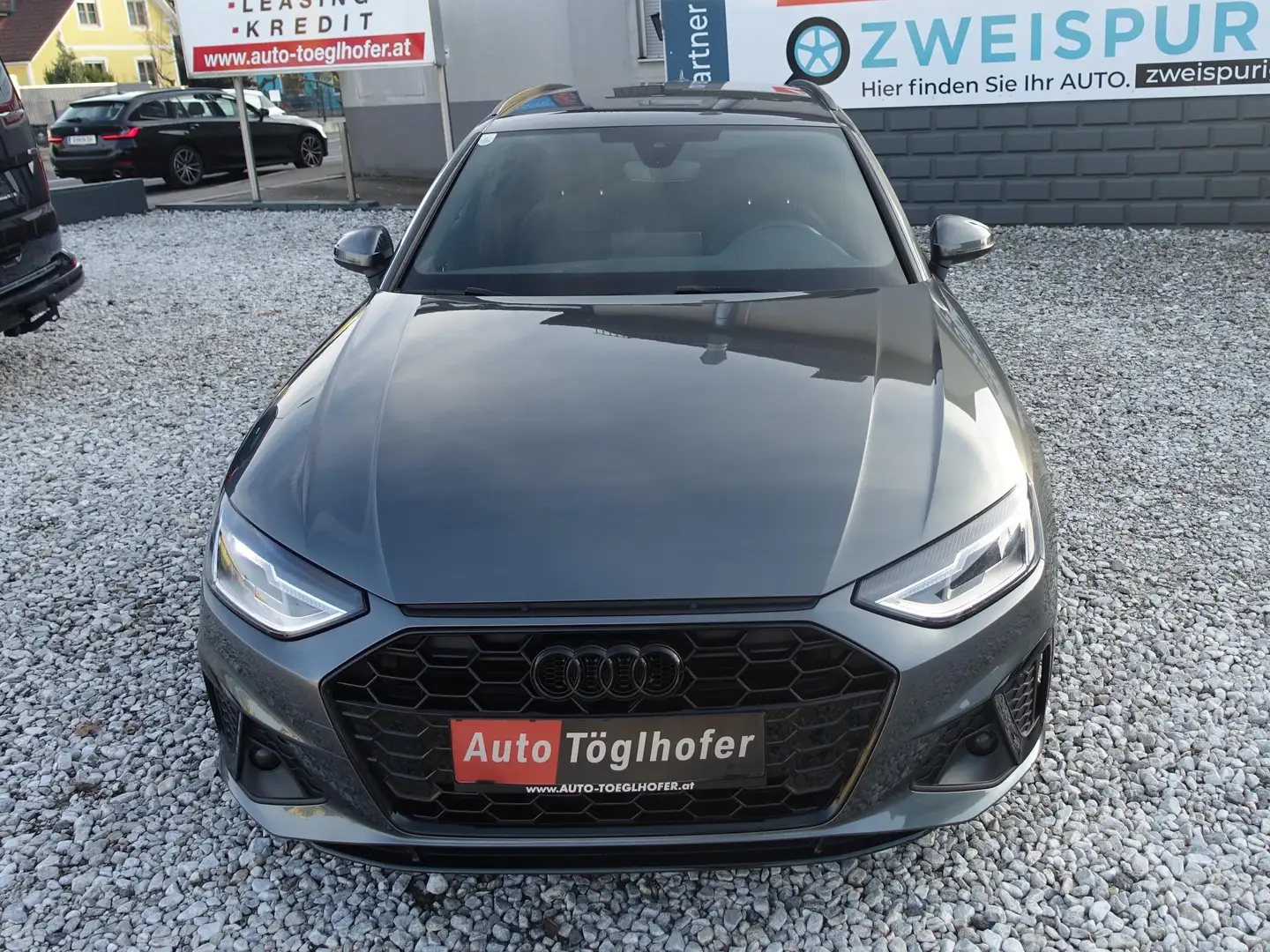 Audi A4 30 TDI ,Aut.S-LineSport ,3xS-Line,NAVI-LED,1Besitz Grau - 2