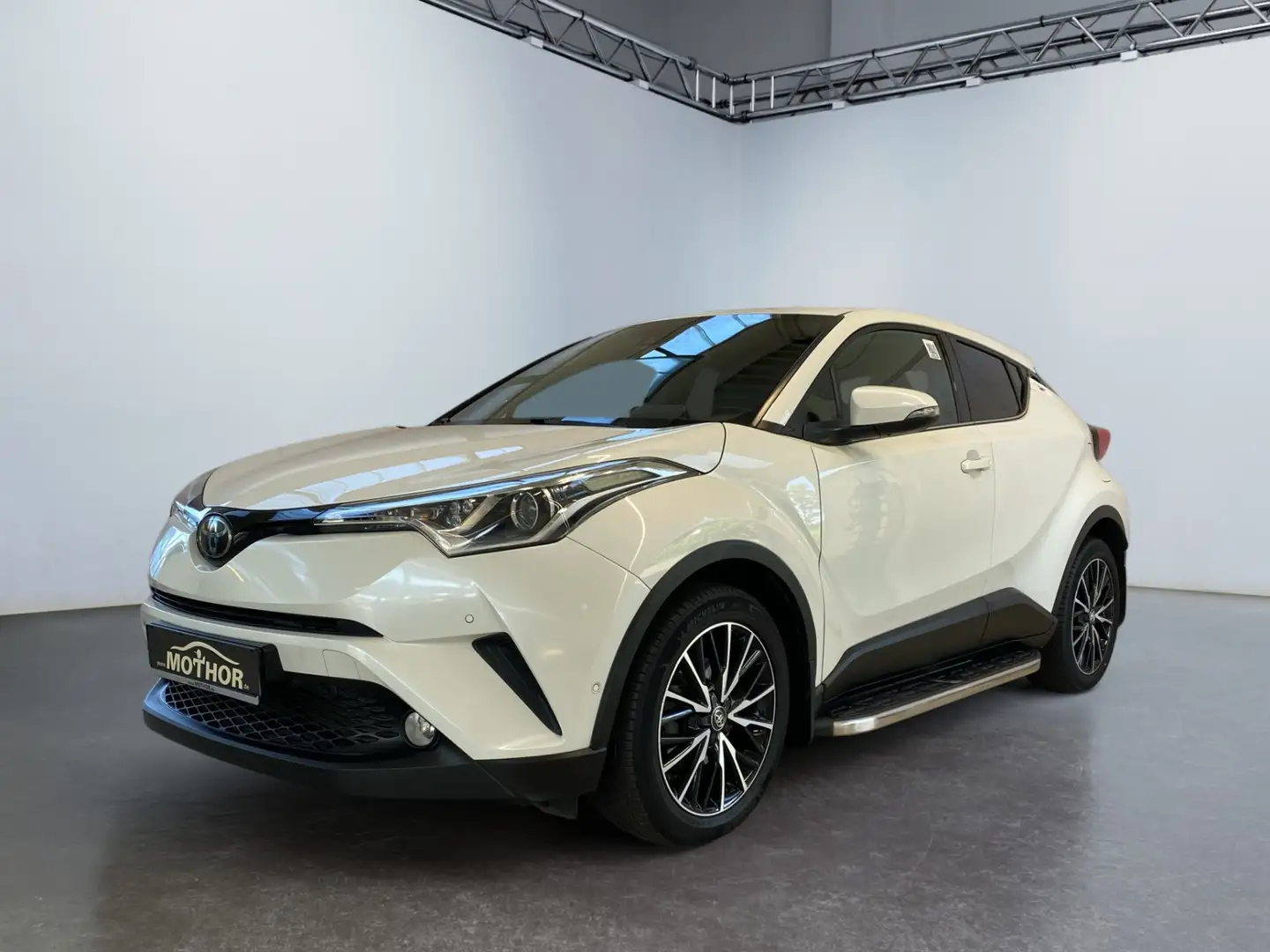 Toyota C-HR Lounge 1.2 Turbo FLA ACC ParkAss. SpurH LM Weiß - 2