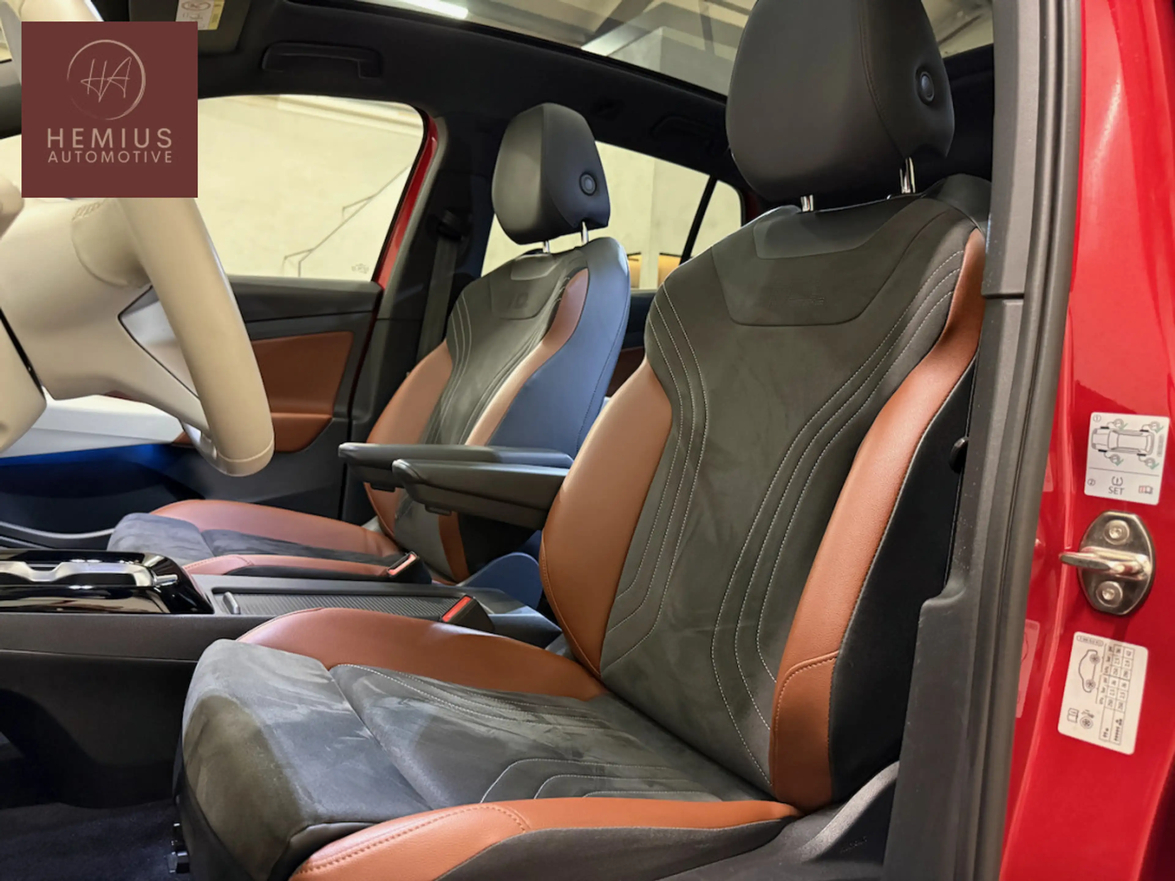 Volkswagen ID.5 Pro 77 kWh SOH96%|Pano - Matrix|360|Massage|21inch — photo 8