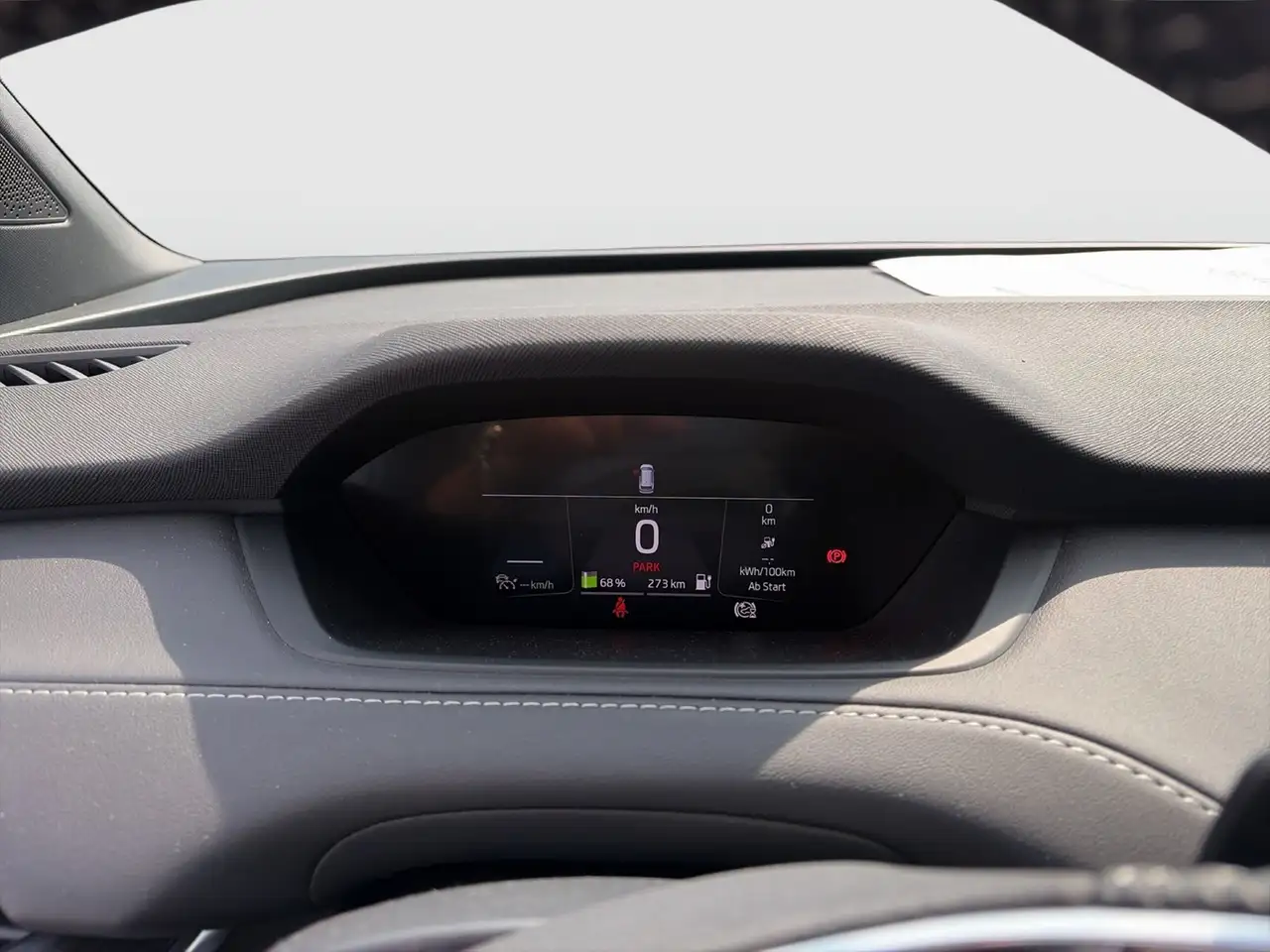 Skoda Enyaq 80x SPORTLINE 4X4 PANO AHK 360CAM ACC LM20, миниатюра 17