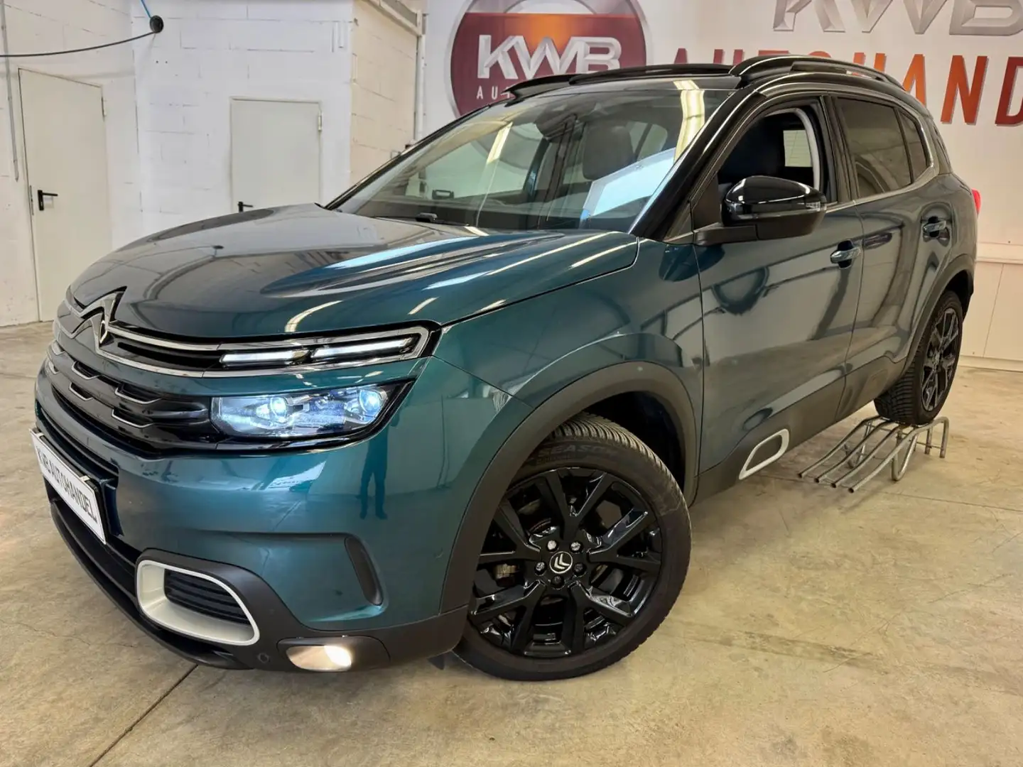 Citroen C5 Aircross Shine 180ps Panorama/Schiebedach Zöld - 1
