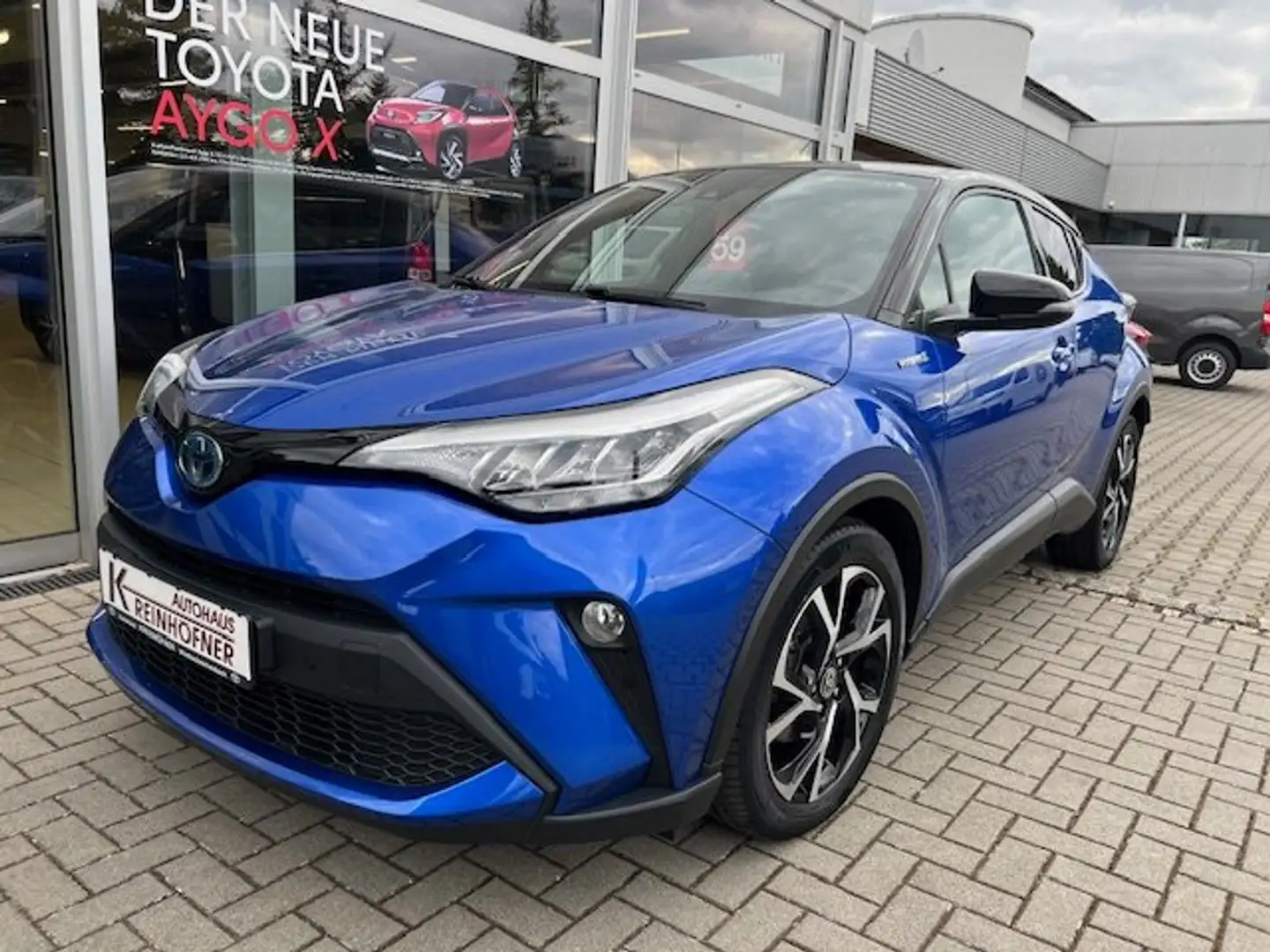 Toyota C-HR 2.0 Hybrid Team Deutschland Bleu - 1