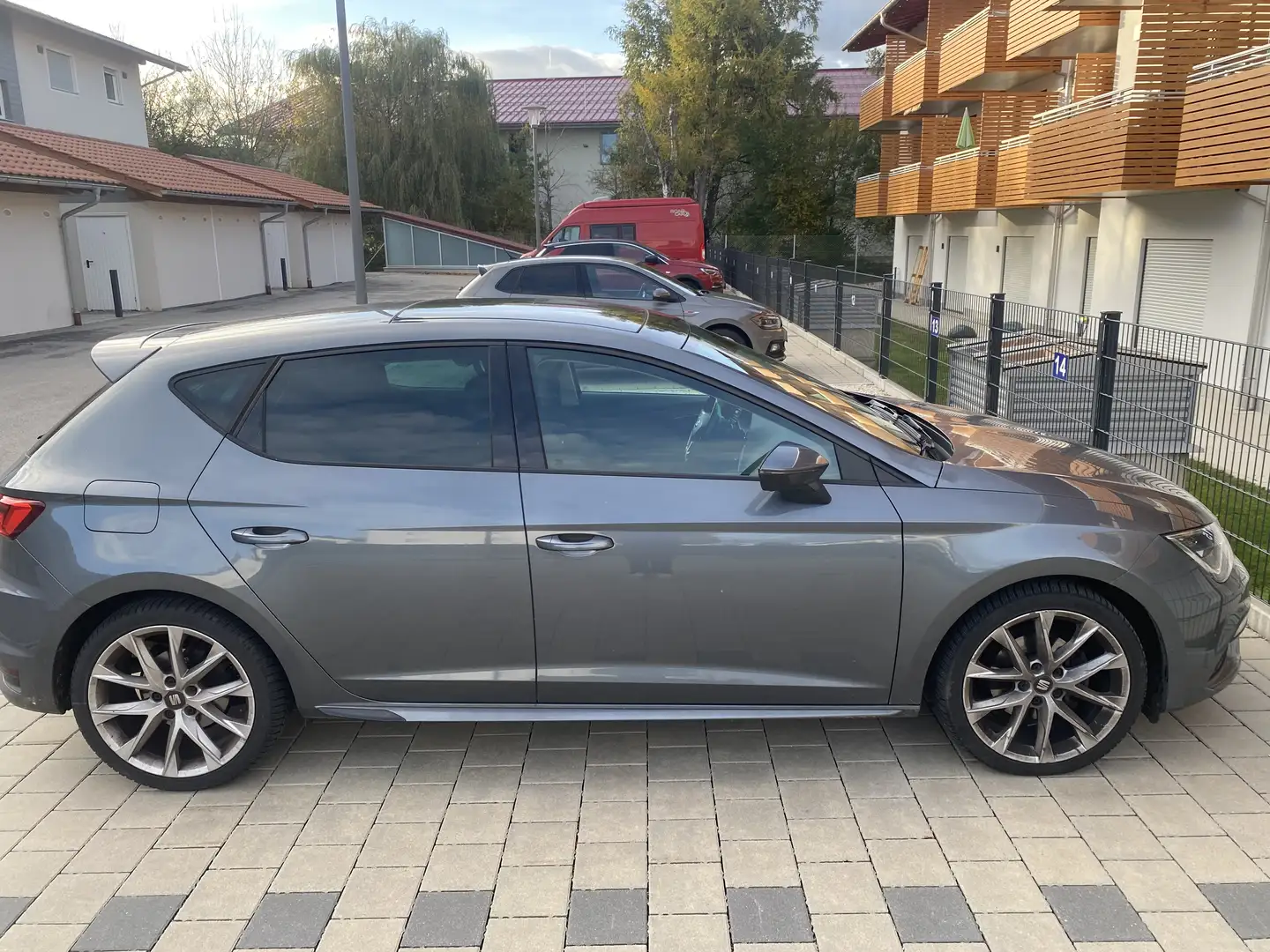 SEAT Leon 1.4 TSI ACT Start&Stop FR - 1