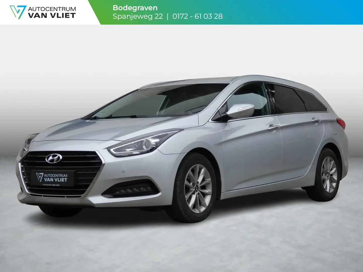 Hyundai i40 Wagon 1.6 GDI Essence | NAVIGATIE | Szürke - 1
