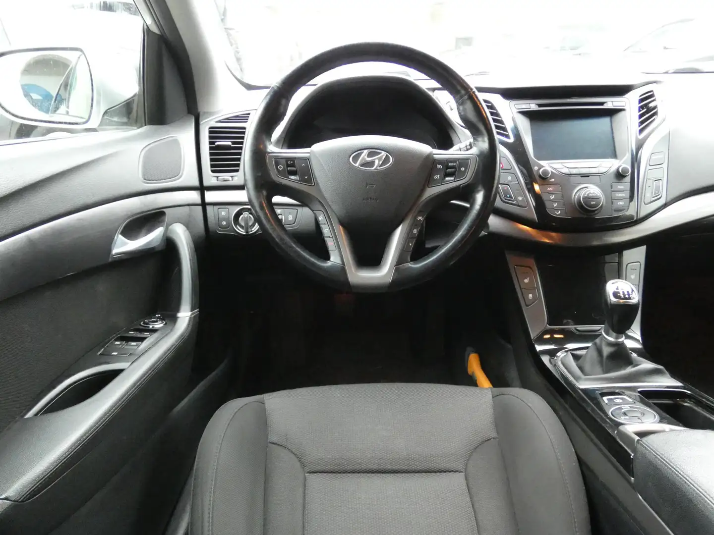 Hyundai i40 Wagon 1.6 GDI Essence | NAVIGATIE | Szürke - 2
