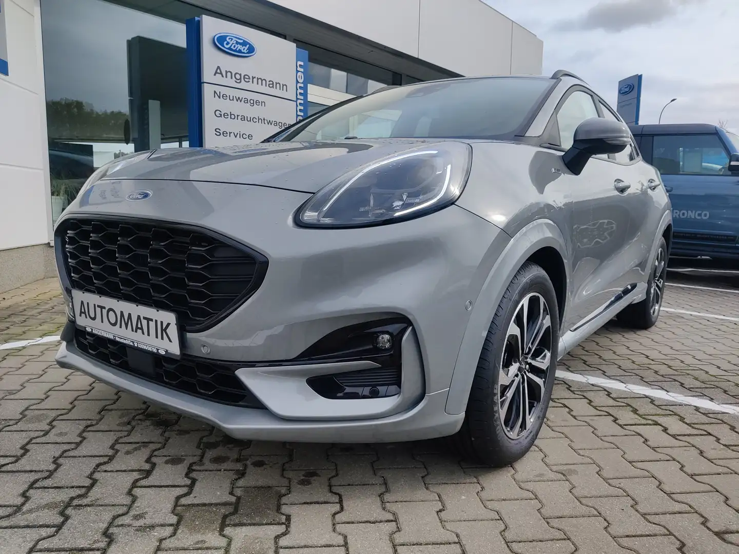Ford Puma ST-Line X Silber - 1